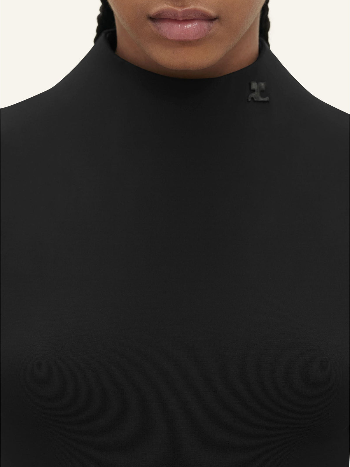 PRIX MARQUE : 80 / HIGH NECK SS CREPE JERSEY