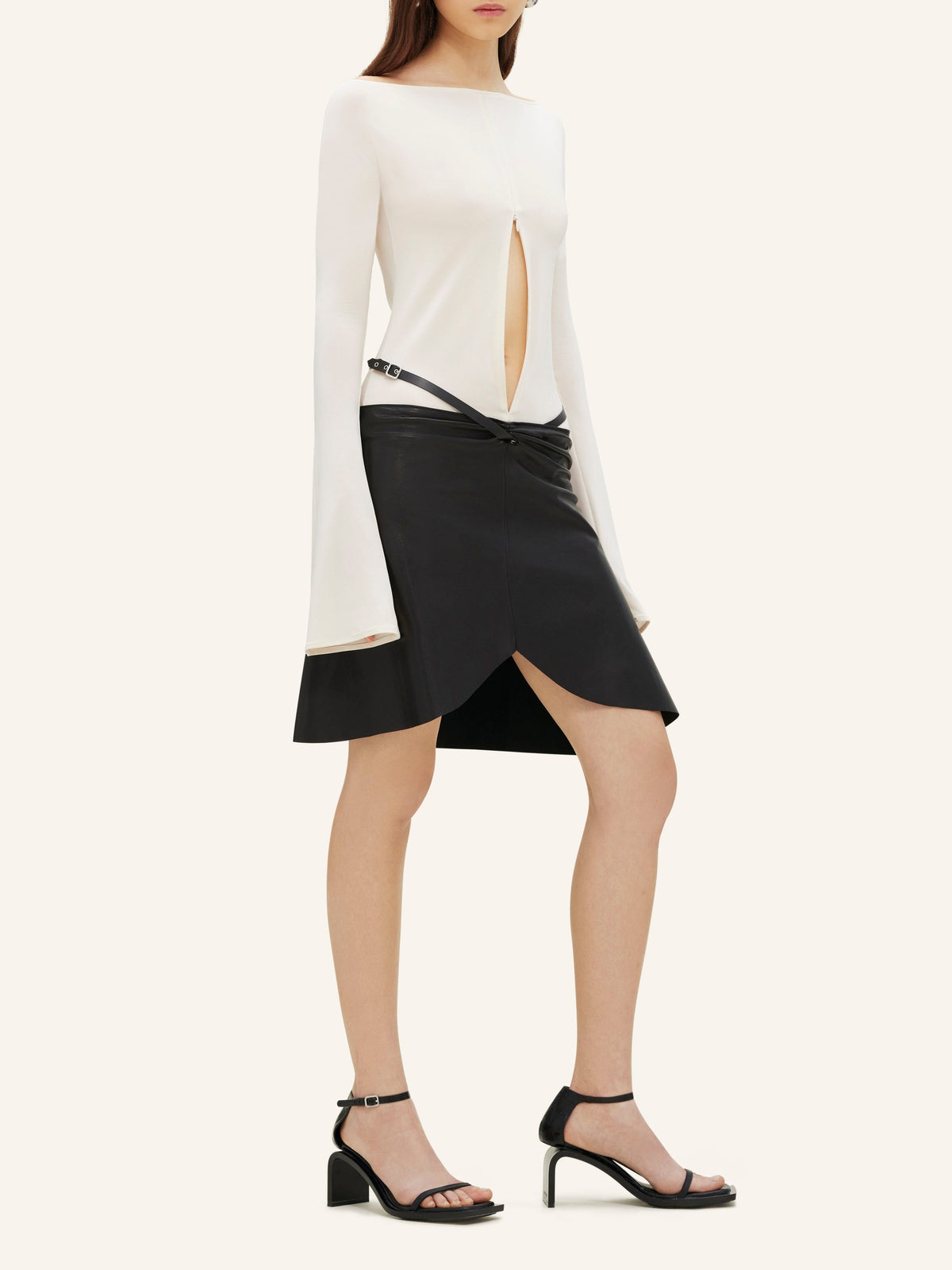 Jupe mini Slash Ellipse en cuir - Black