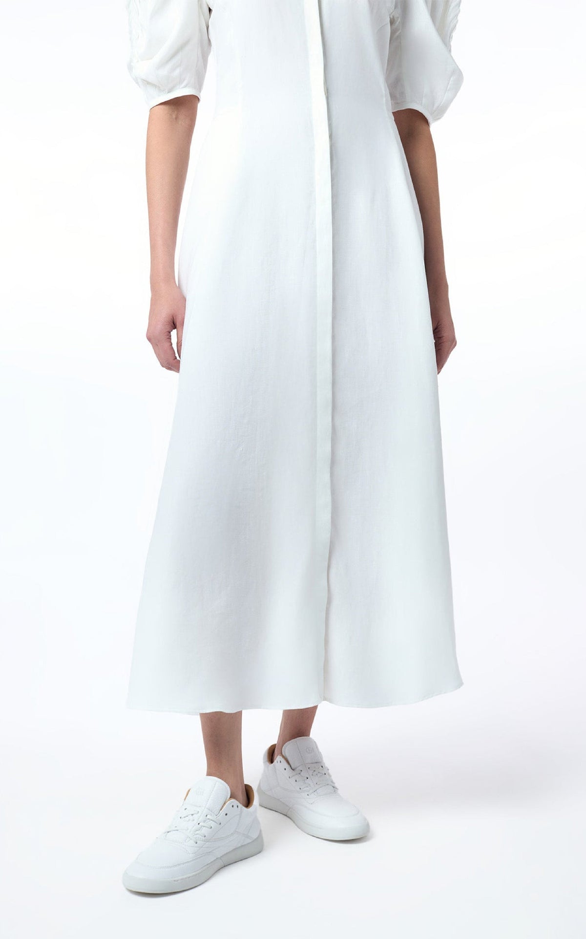 Arabella Dress en blanc lin d’aloès popeline de chemise