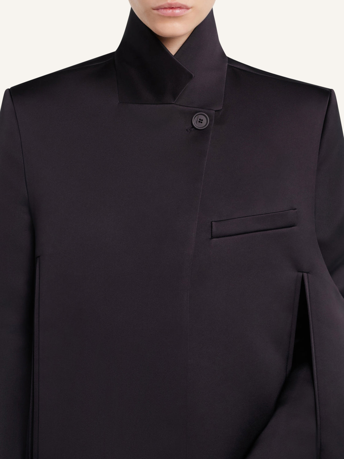 Manteau à fini satiné