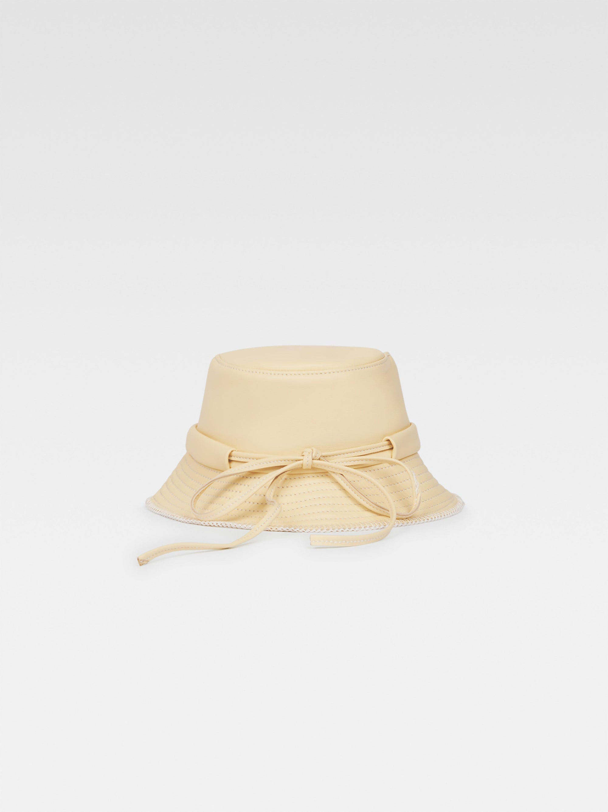 LIGHT YELLOW LE BOB MENTALO