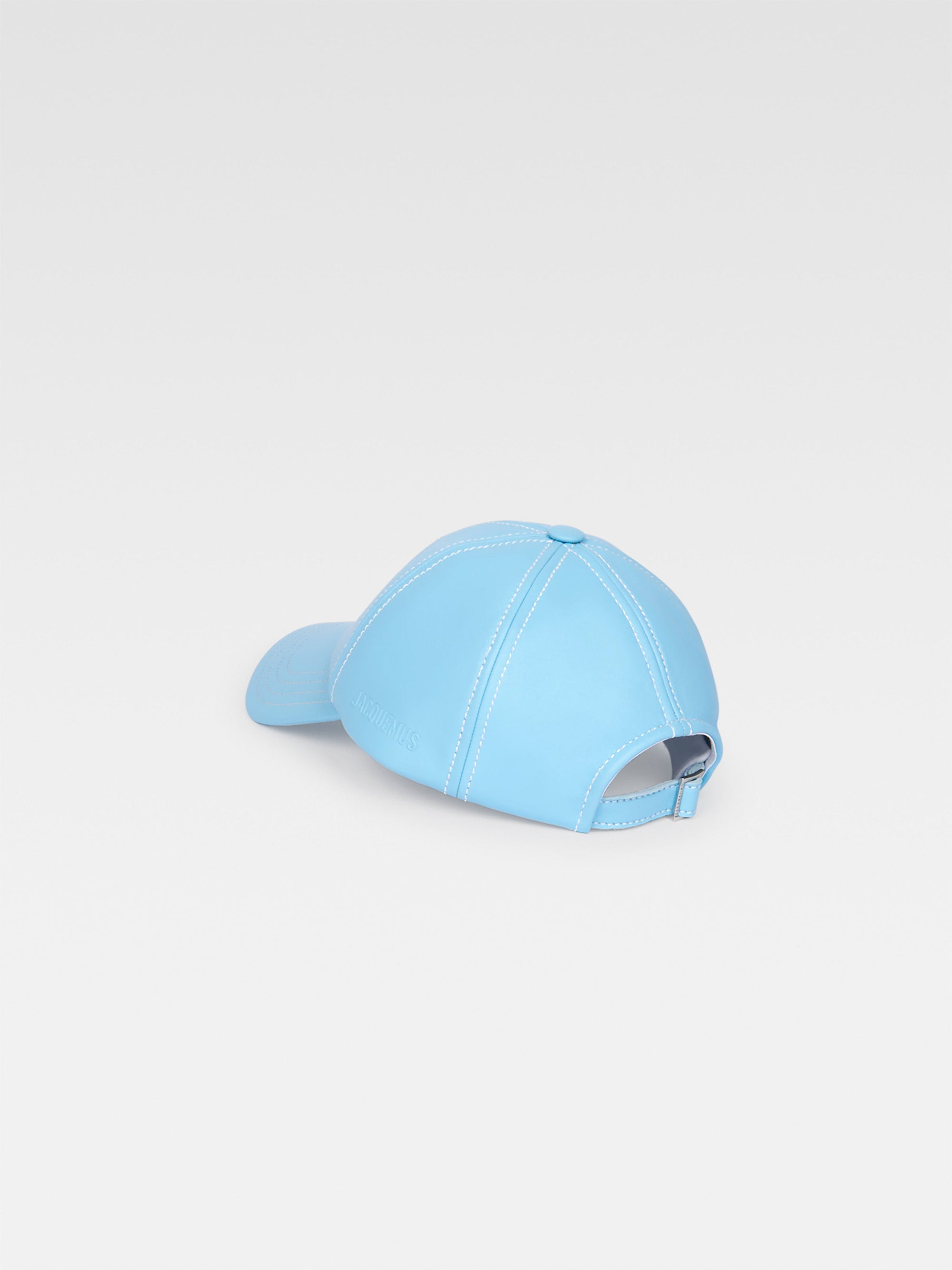 BLUE LA CASQUETTE MENTALO