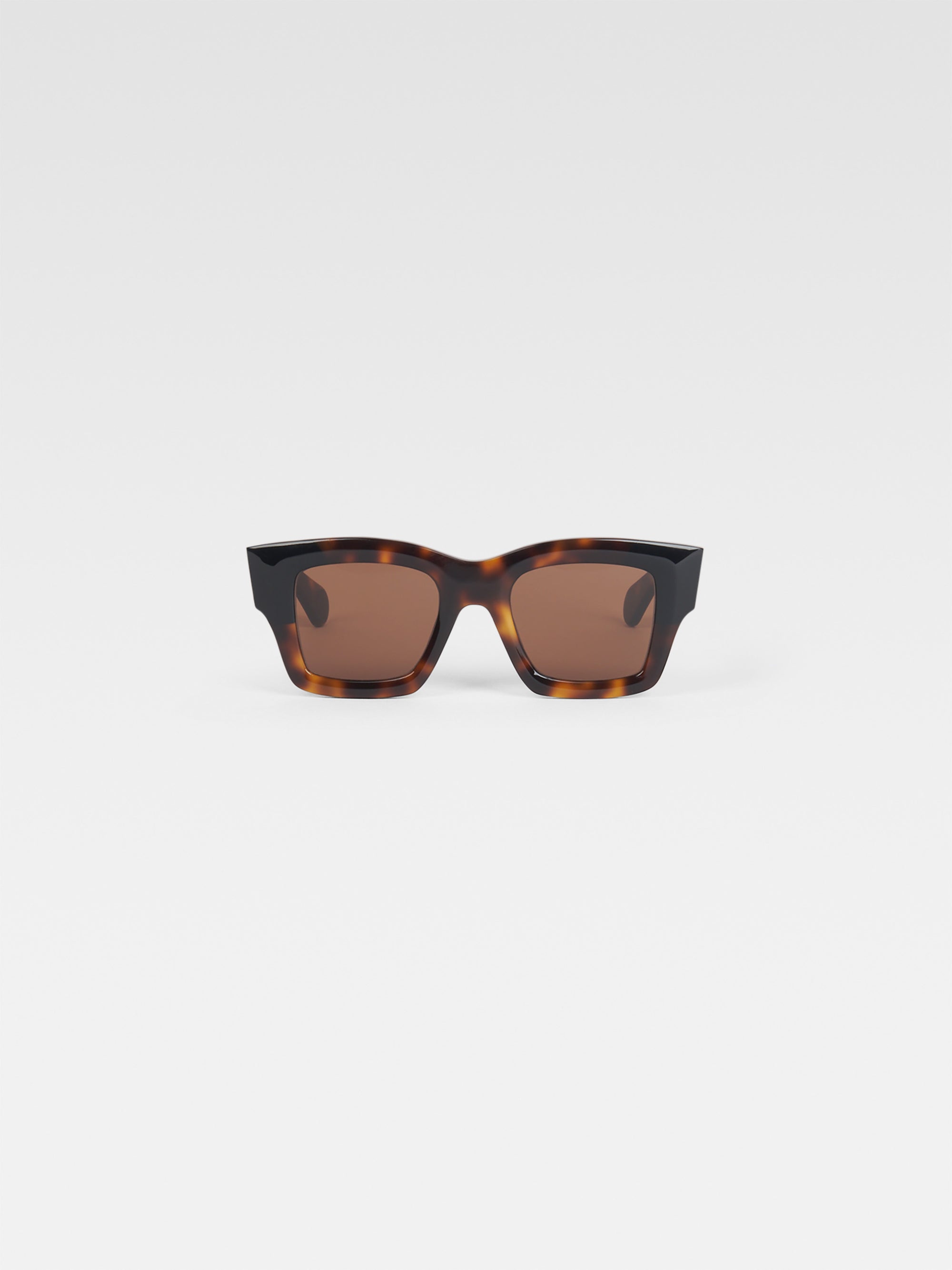 LES LUNETTES BACI