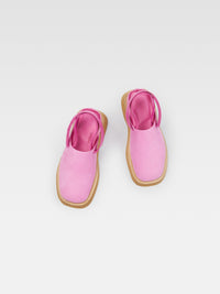 PINK LES MULES CARRE
