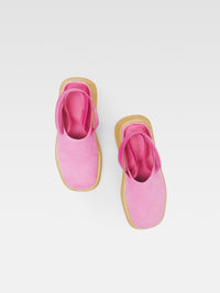 PINK LES MULES CARRE