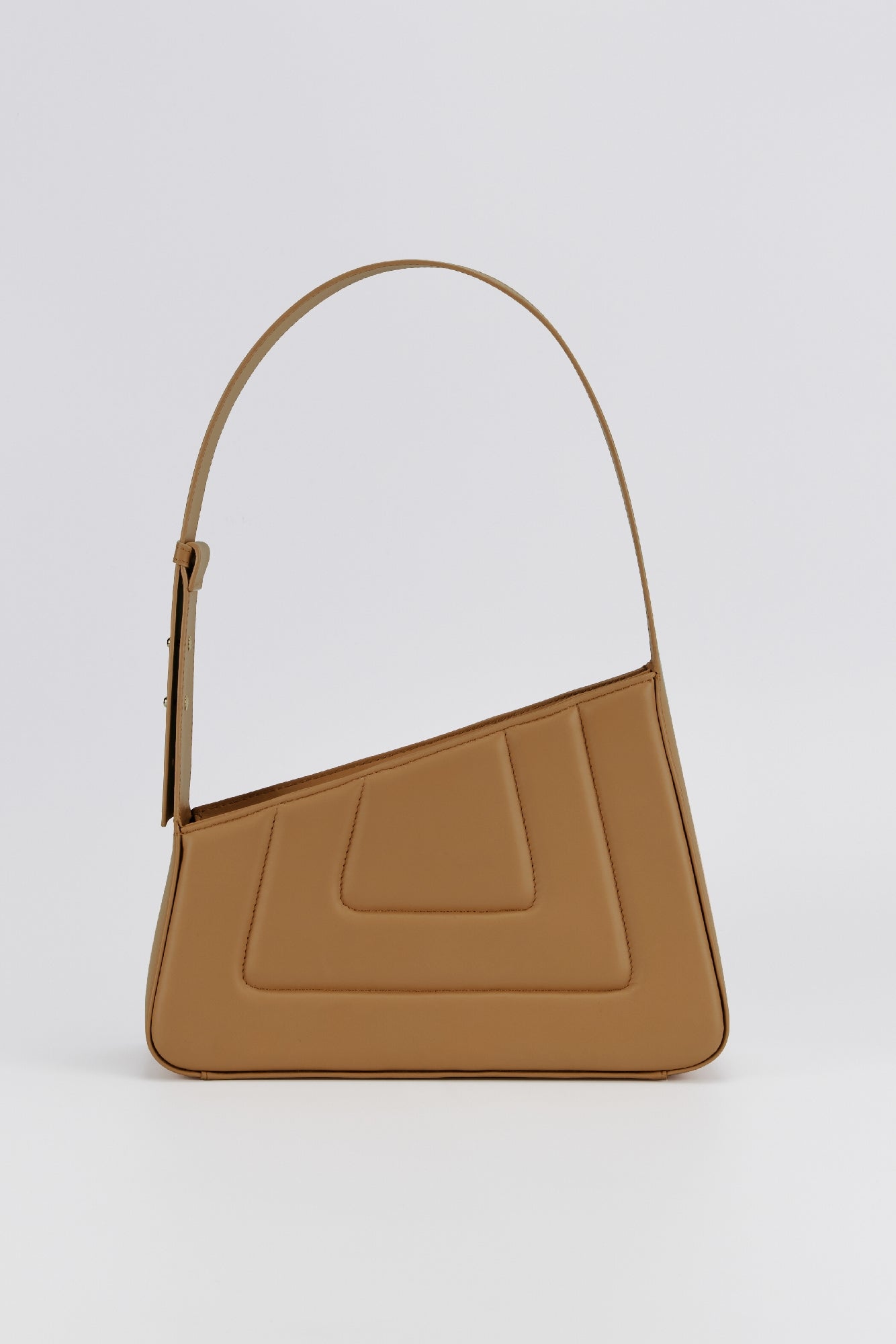 CAMEL ALBERT M QUILTED Sac matelassé en cuir asymétrique
