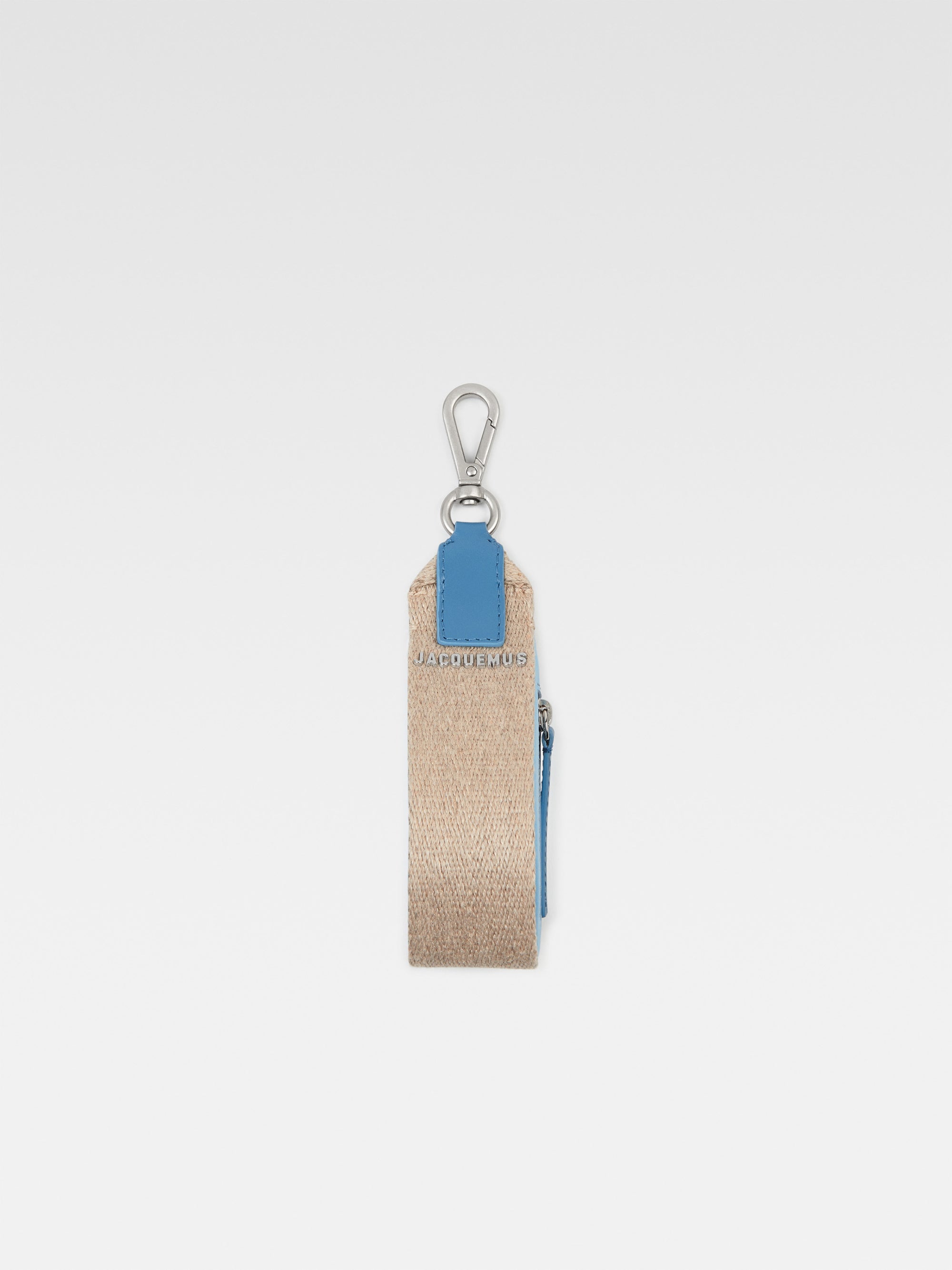 LIGHT BLUE LE PERU