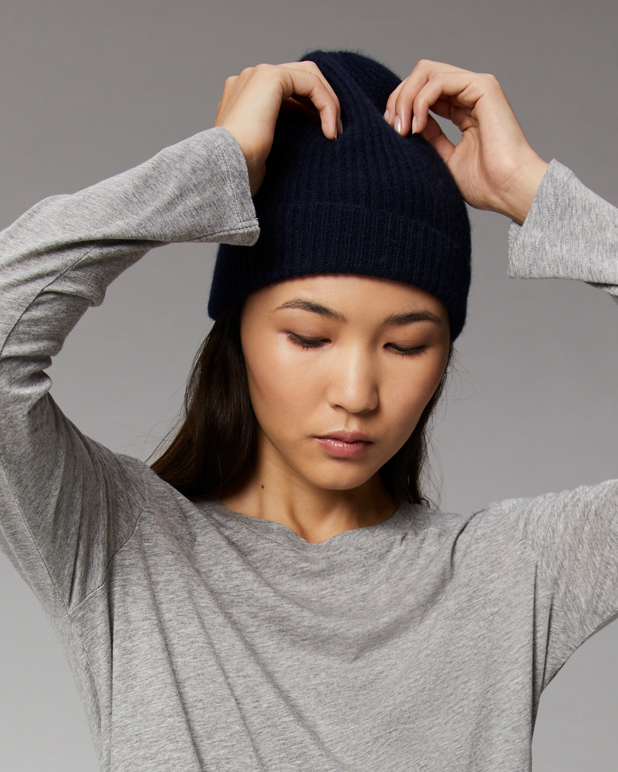 NAVY / DJV / QTY : 2 / Bonnet à Revers à Petites Côtes - Navy