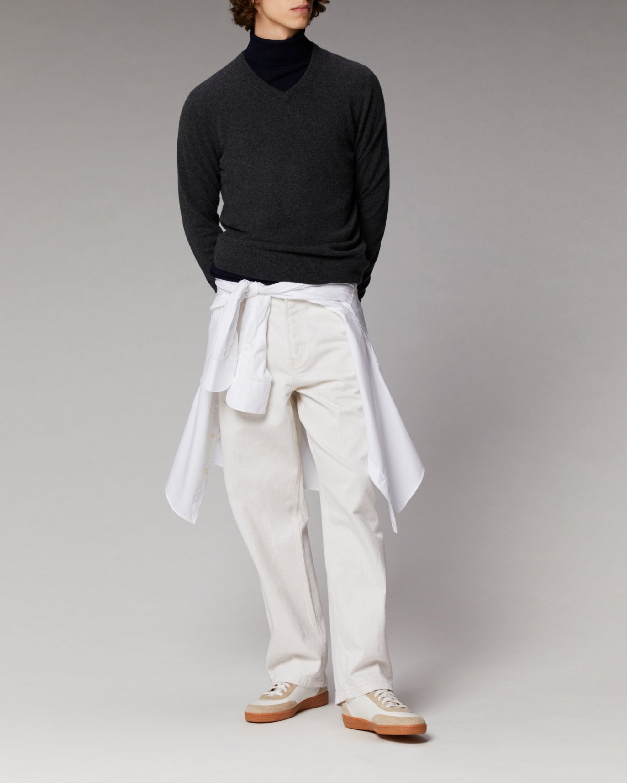ZZ HORS LIGNE Pull col V basique en cachemire - Anthracite