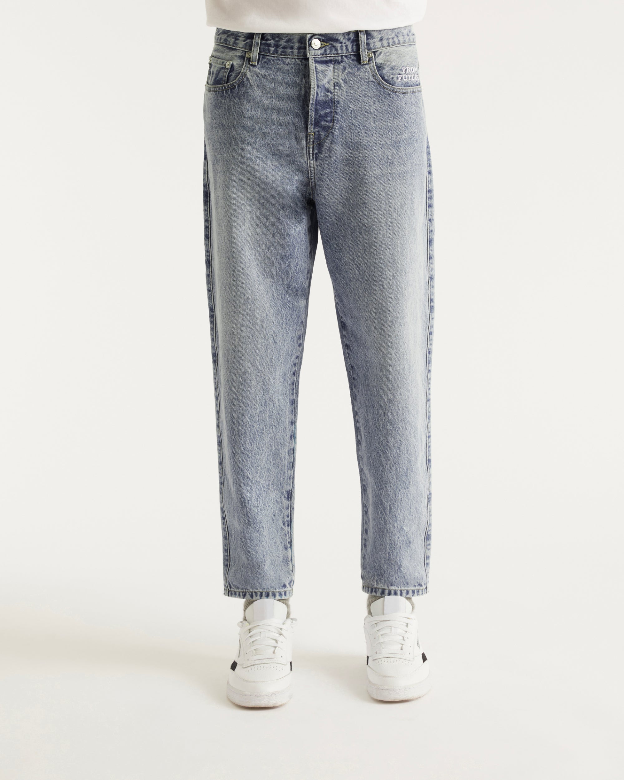LIGHT BLUE / NEW / QTY : 0 / Jean Tapered Jackson - Light Blue