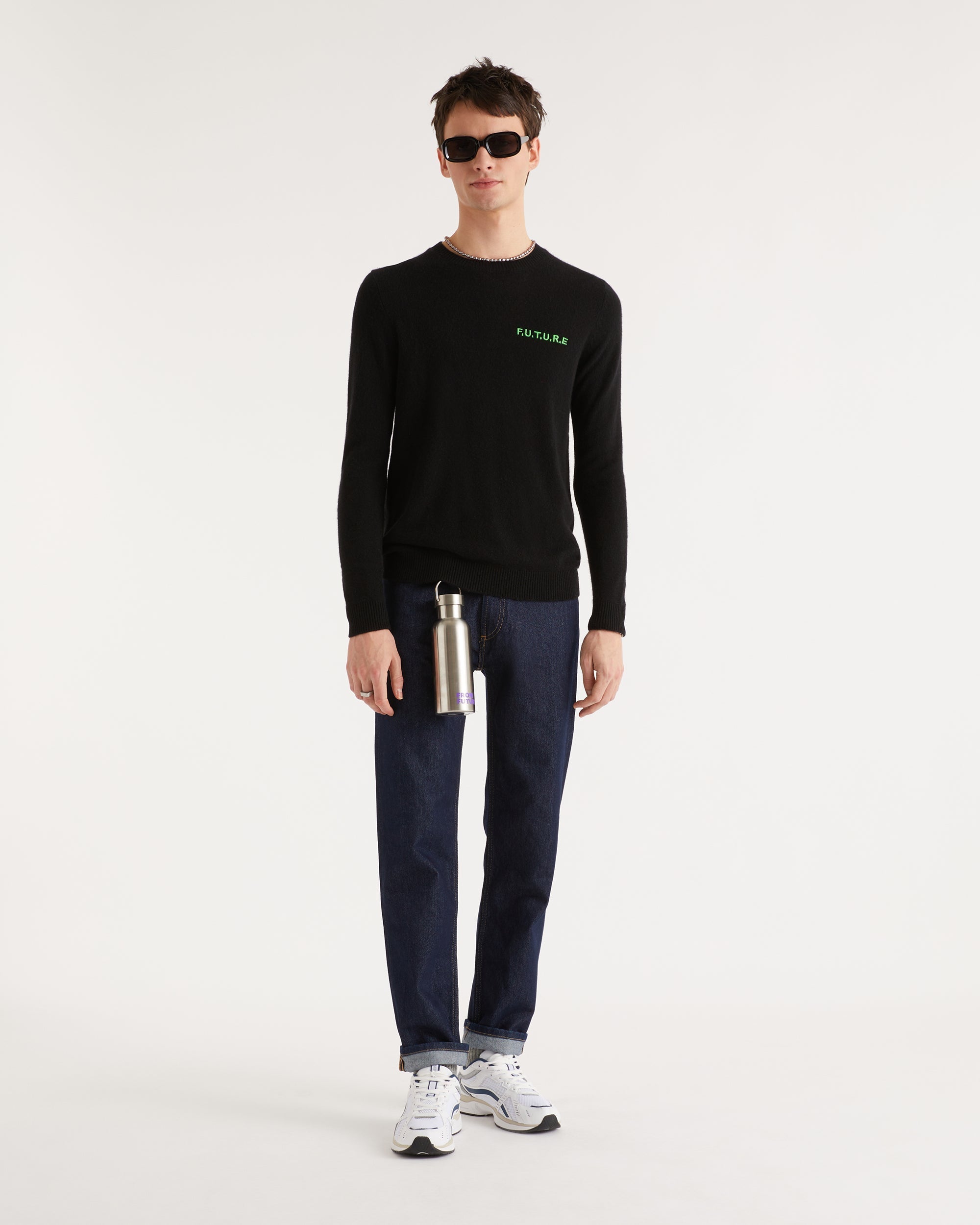NOIR / DJV / QTY : 1 / Pull Col Rond Future Brode Light - Noir