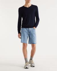 Pull classique à col V en laine mérinos - Washed Green