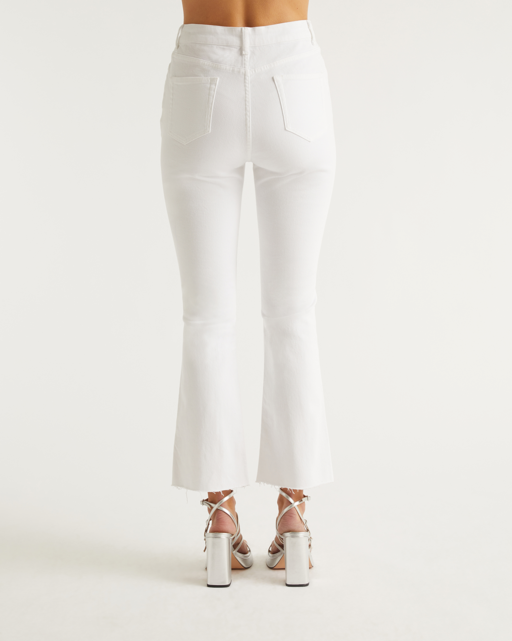 ECRU / NEW / QTY : 12 / Jean Bootcut Jude - Ecru