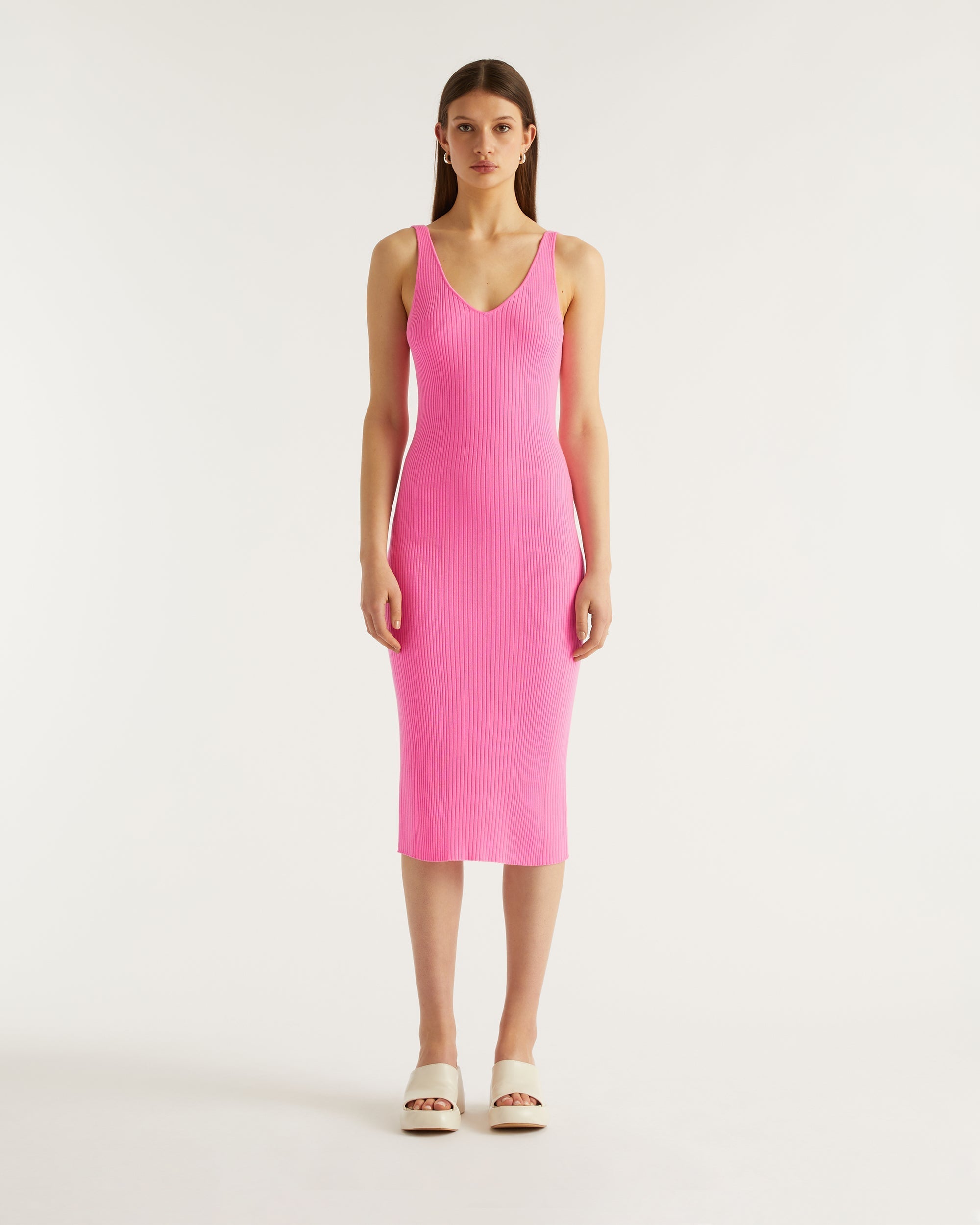 PARTY PINK / DJV / QTY : 1 / Robe Longue à côtes dos plongeant - Party Pink