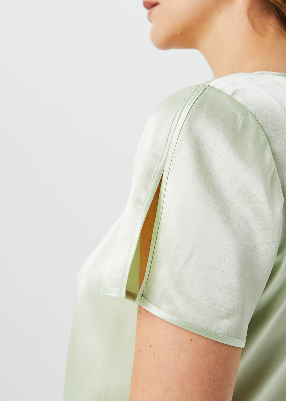 Robe courte drapée en soie - Vert Pâle
