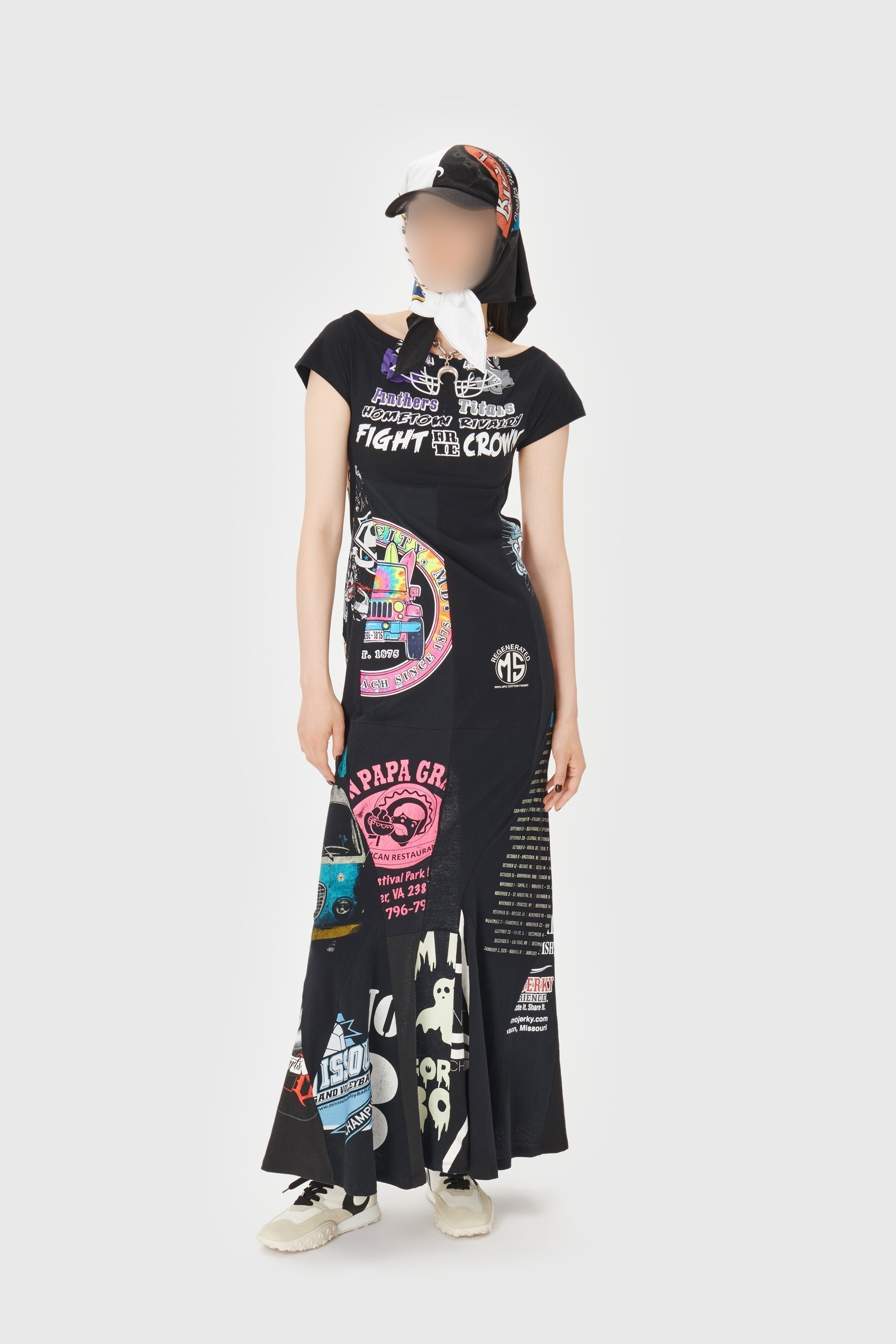 PRIX MARQUE : 390€_Black Robe - Black