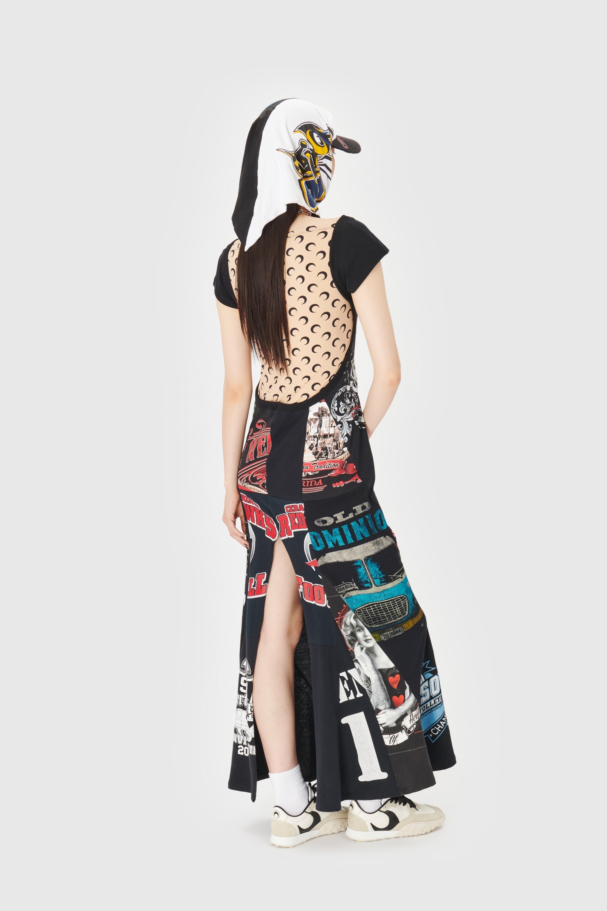 PRIX MARQUE : 390€_Black Robe - Black