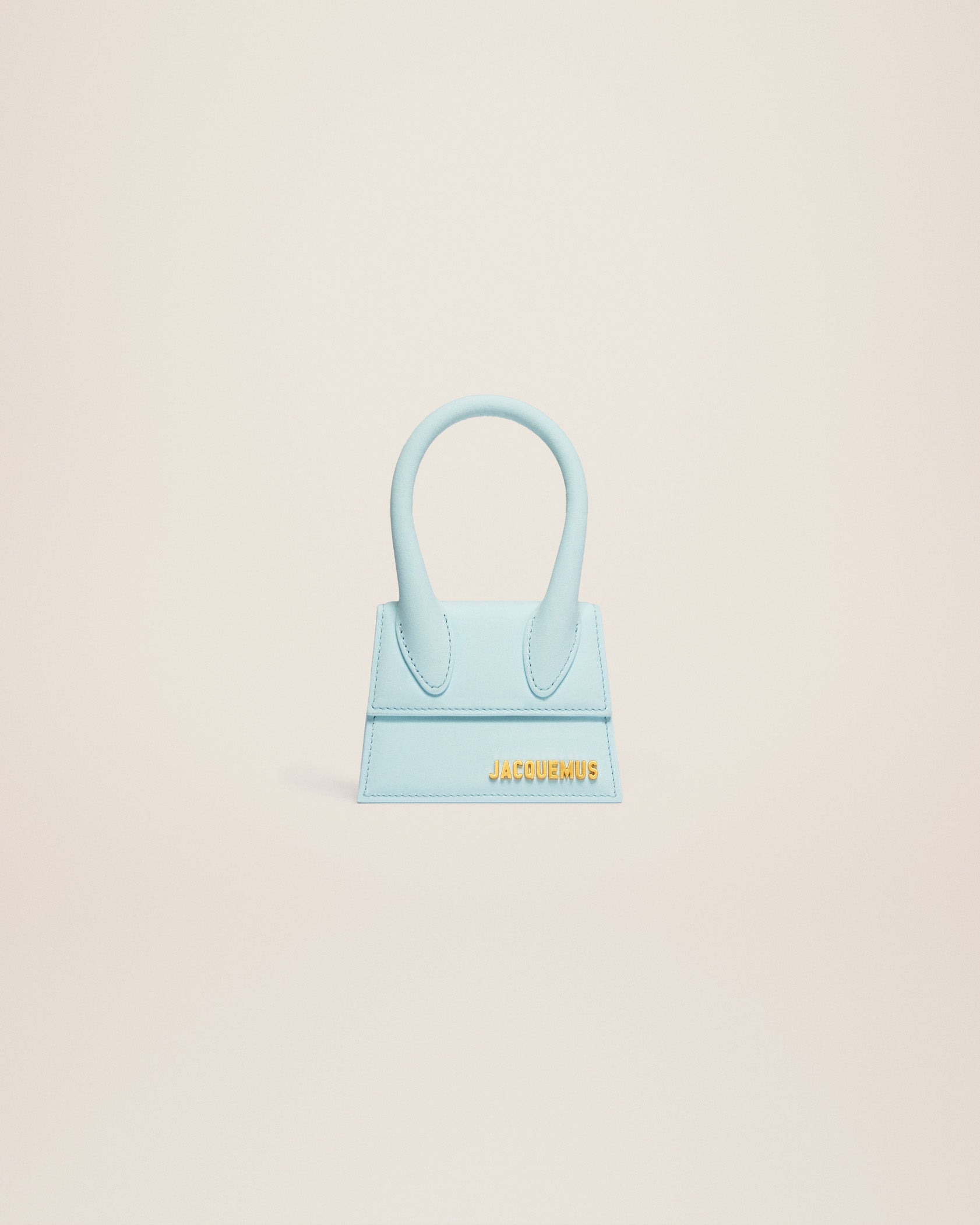 PALE BLUE LE CHIQUITO