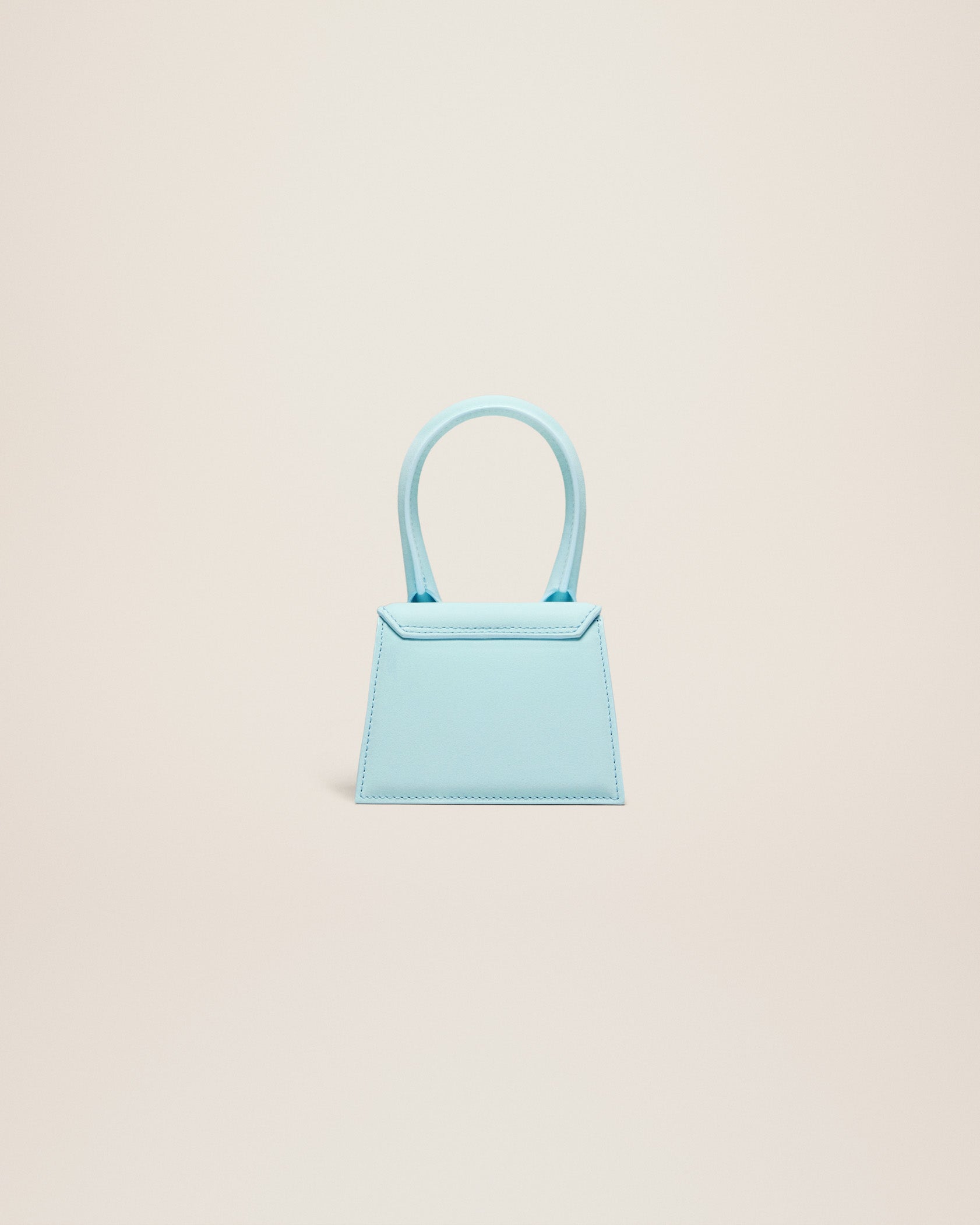 PALE BLUE LE CHIQUITO
