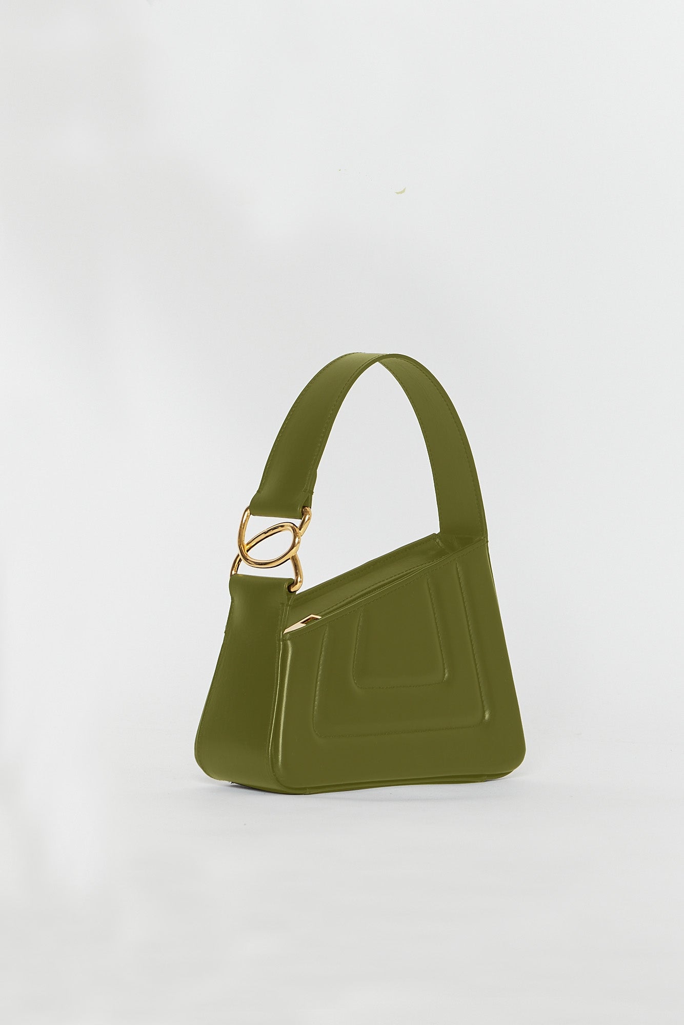 OLIVE Albert Jewel S quilted Mini-sac asymétrique en cuir matelassé