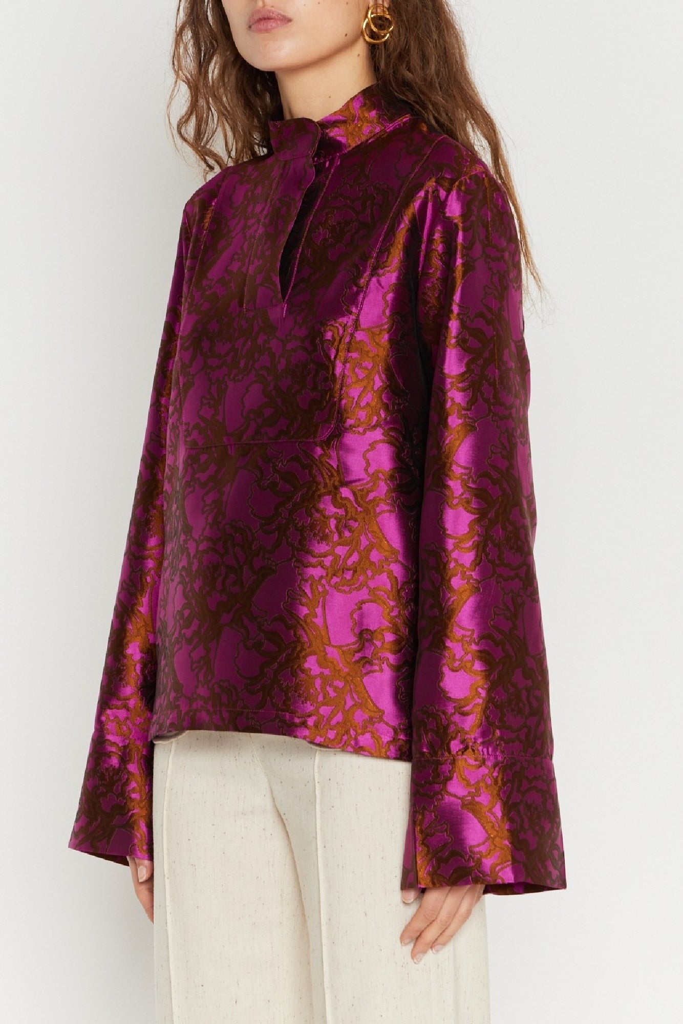 FUSCHIA & BROWN  PAAVO SATIN JACQUARD Chemise à manches évasées