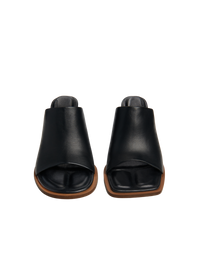 BLACK LES MULES ROND CARRE