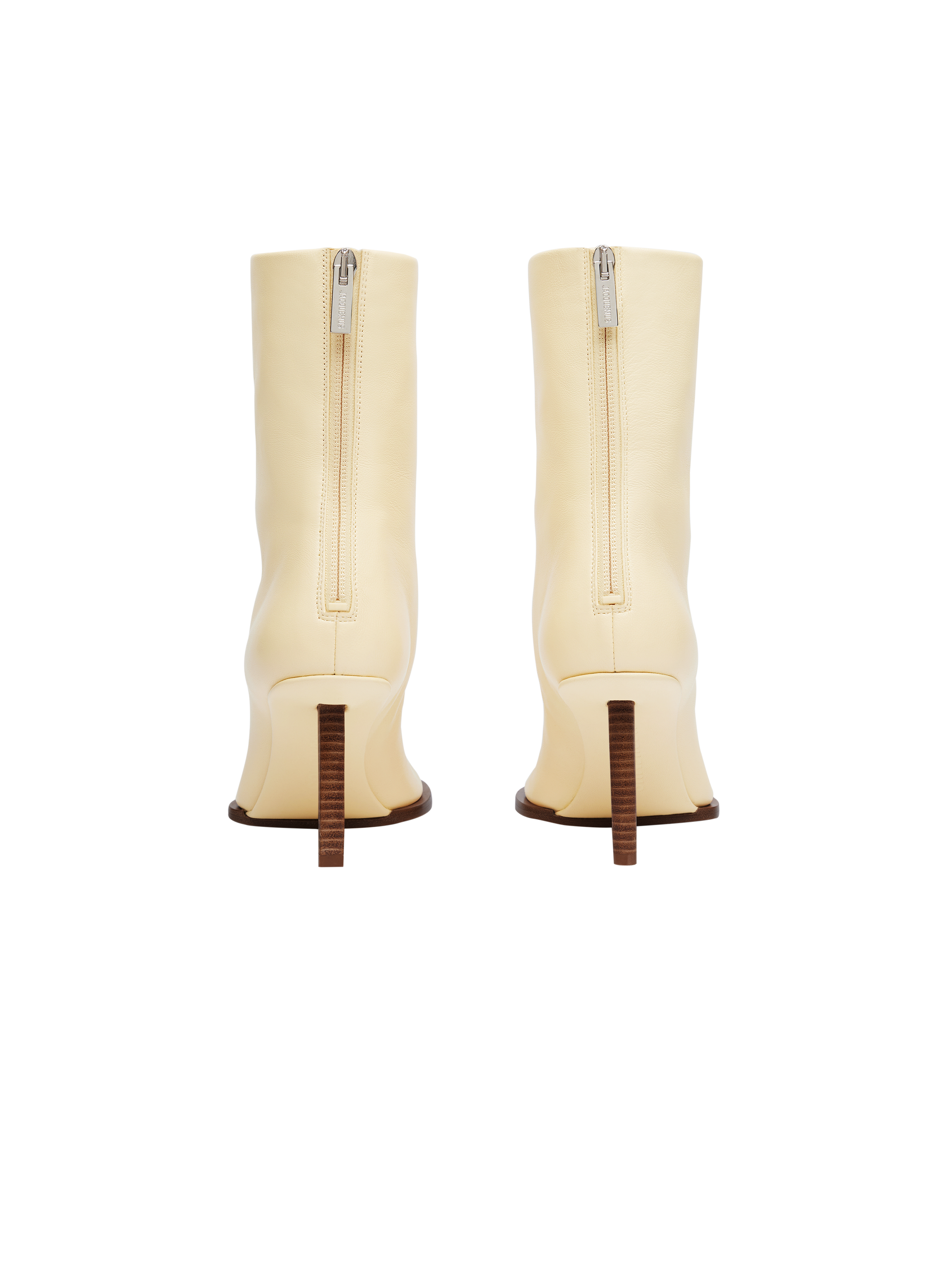 LES BOTTINES ROND CARRE