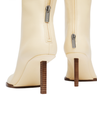 LES BOTTINES ROND CARRE