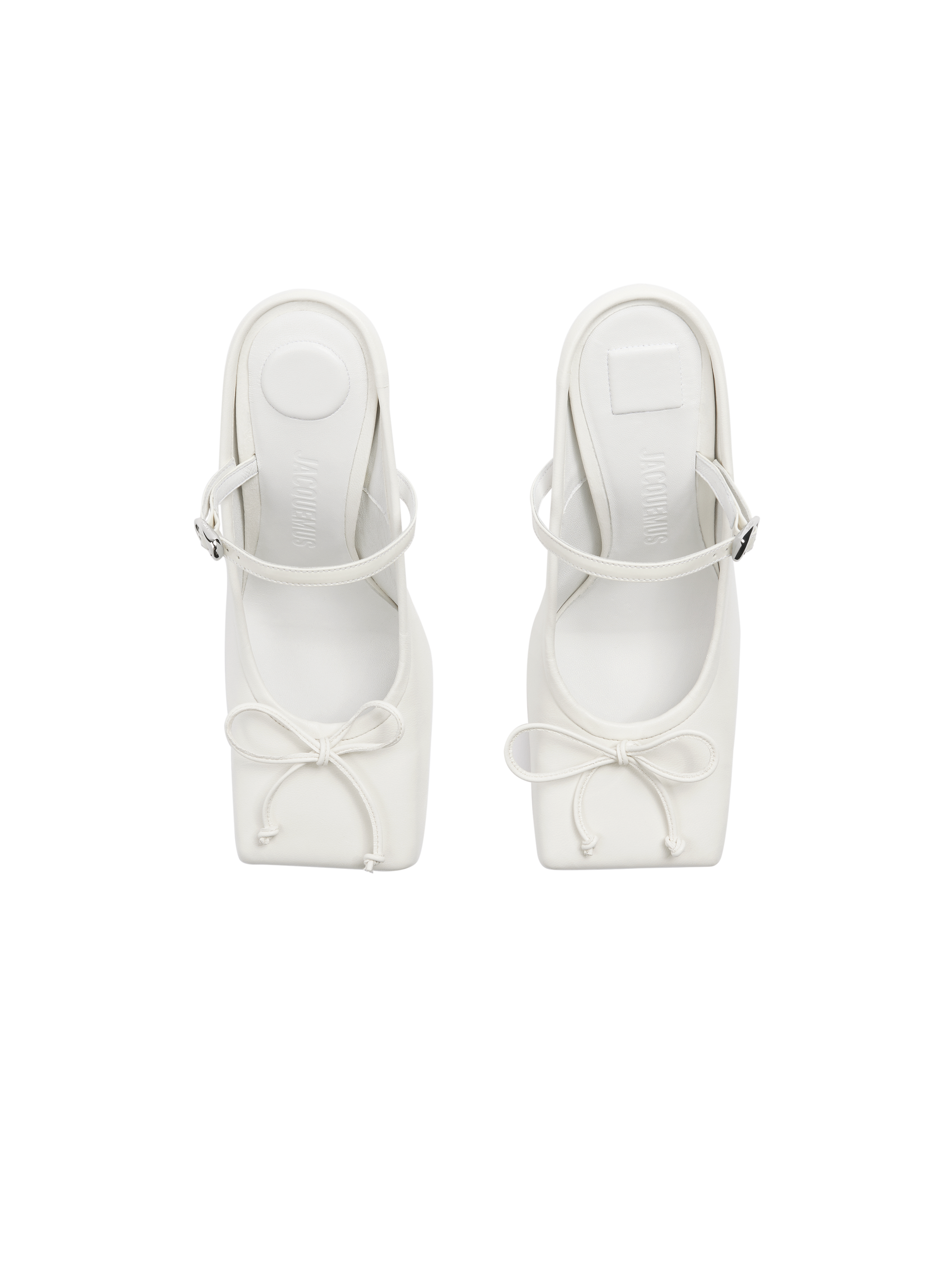 LES CHAUSSURES BALLET