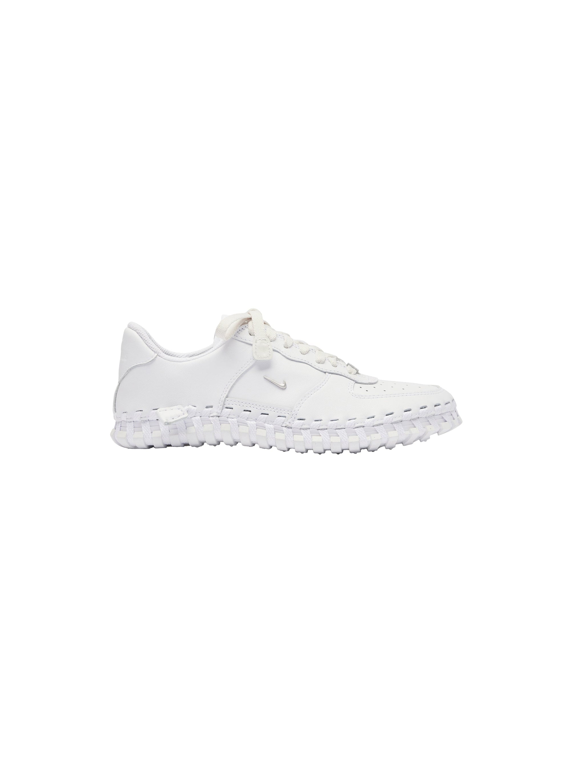 WHITE NIKE J FORCE
