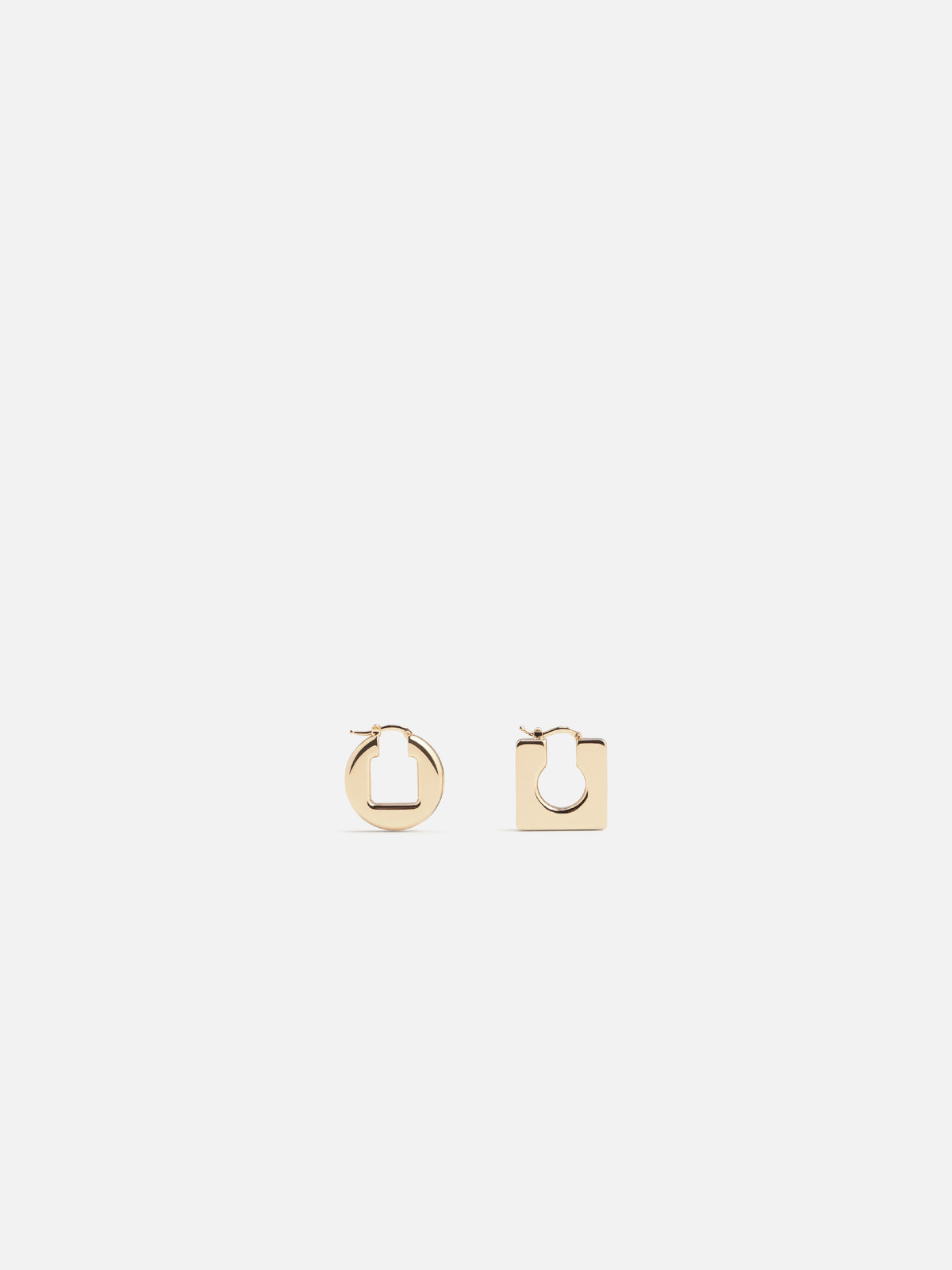 LES BOUCLES ROND CARRE