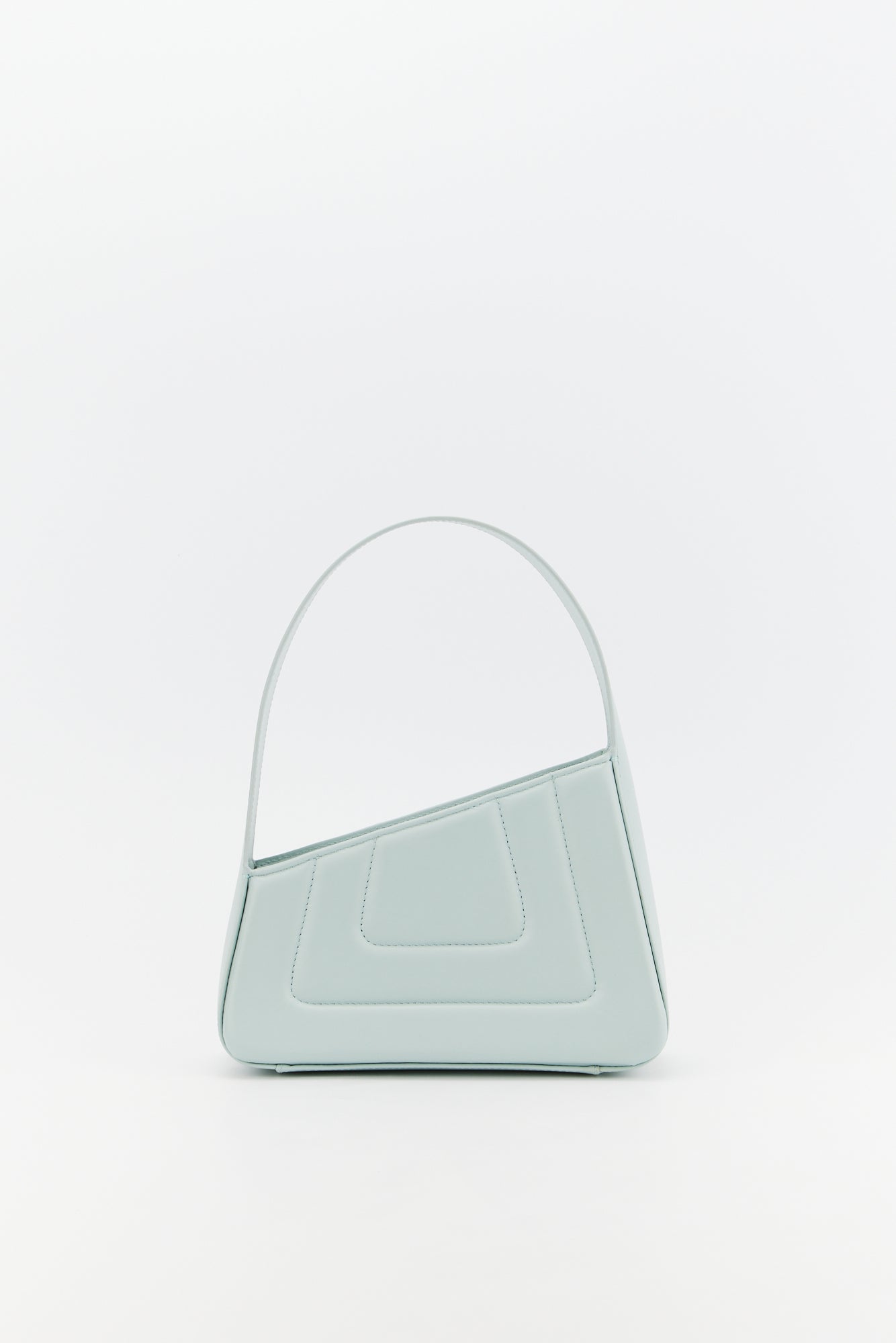 LIGHT BLUE ALBERT SMALL QUILTED Mini-sac asymétrique en cuir matelassé