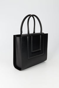BLACK MEDIUM SOL TOTE QUILTED sac fourre-tout structuré en cuir
