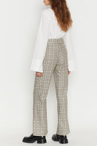 GREY YOSHI PANTS SMART JACQUARD pantalon évasé en satin jacquard