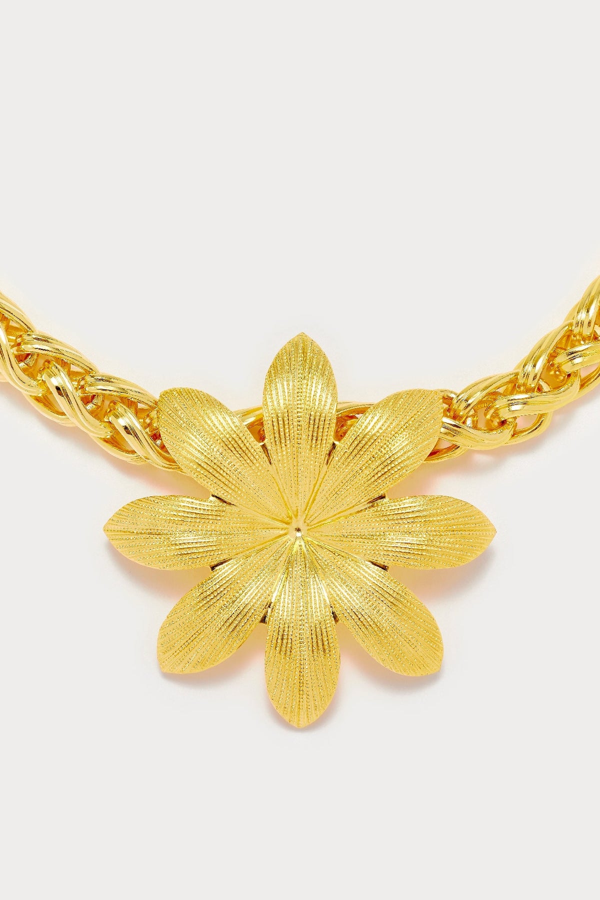 GOLD // ELIZABETH CHAIN LILIUM