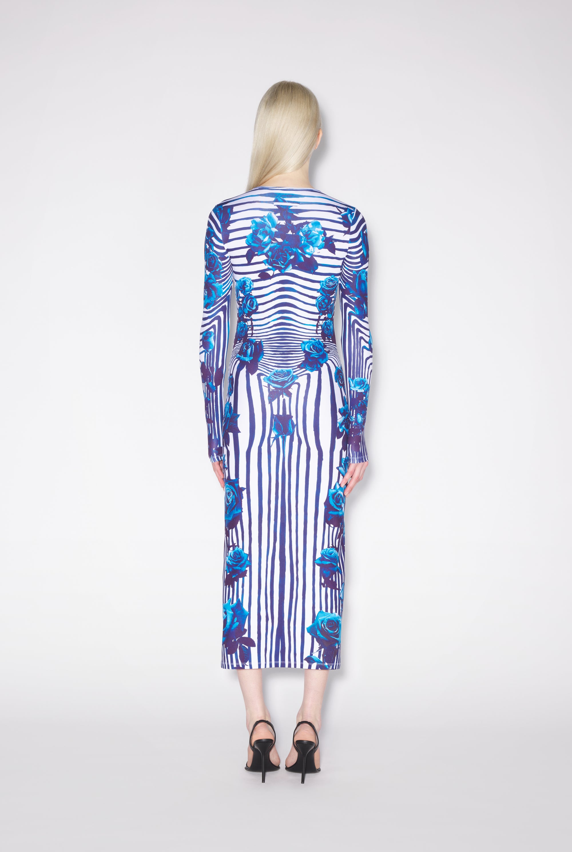 Robe Body Morphing Flower - White & Navy & Aqua