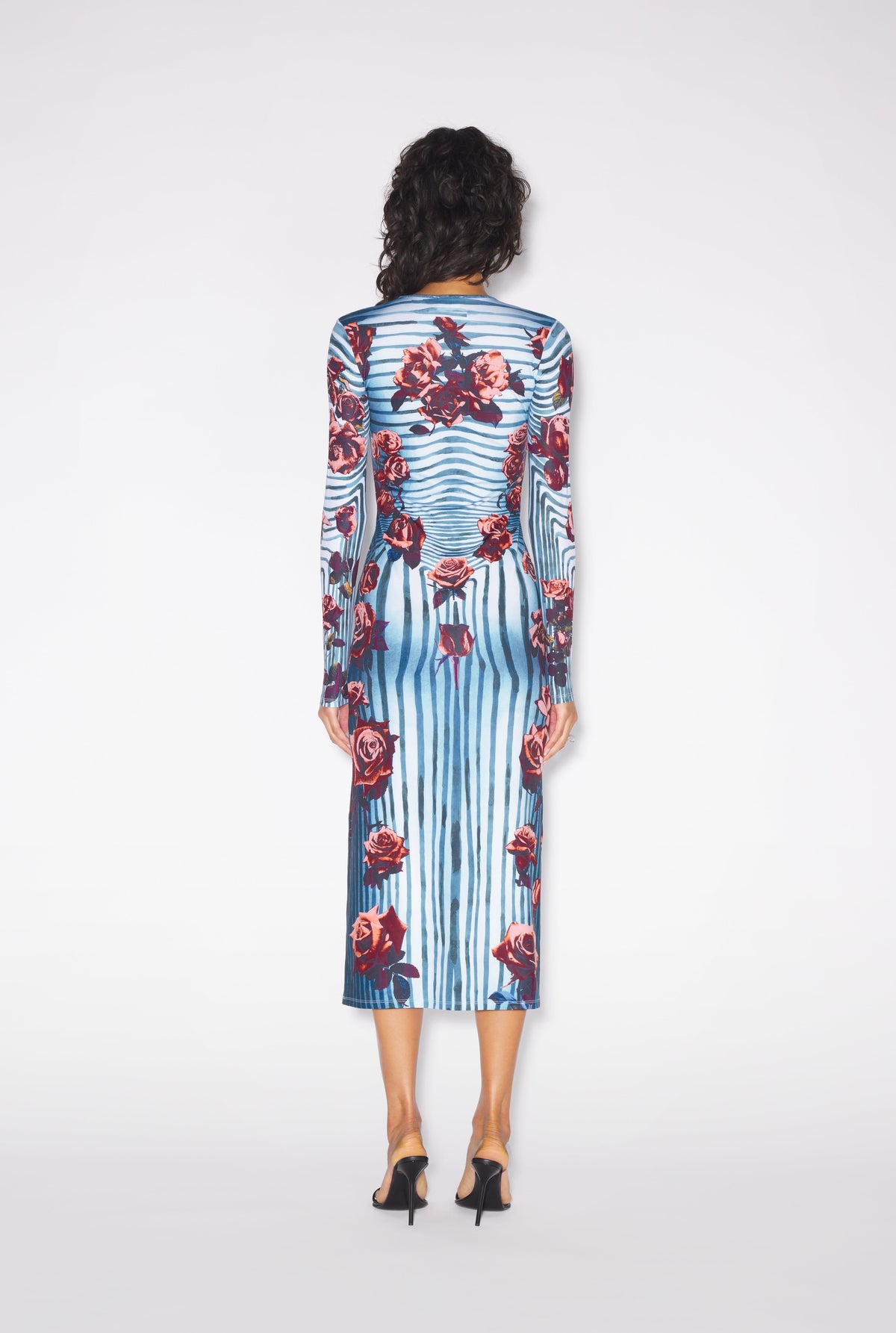 Robe Body Morphing Flower - Blue & Red & White