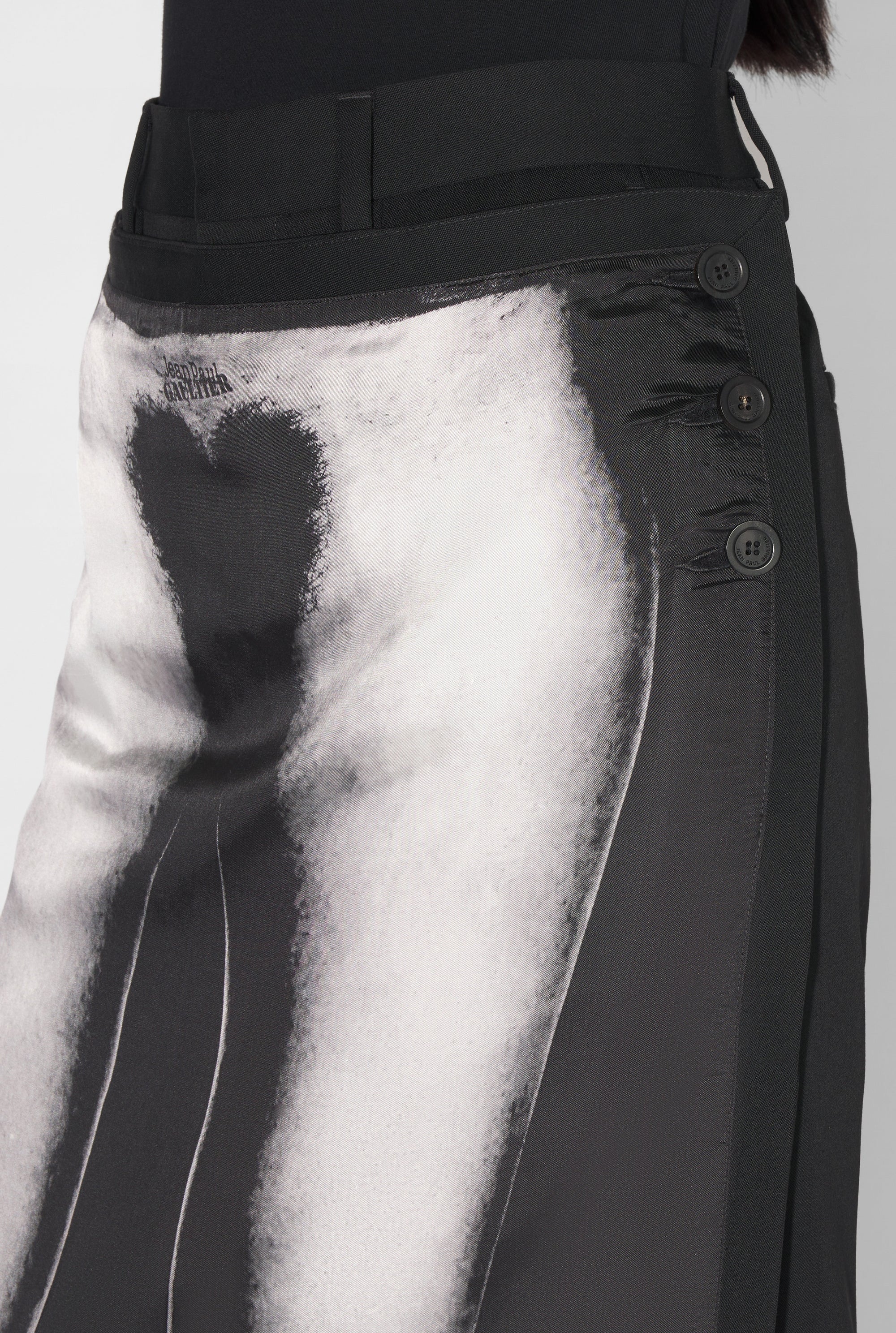 Pantalon avec jupe imprimé en laine - Black & Black