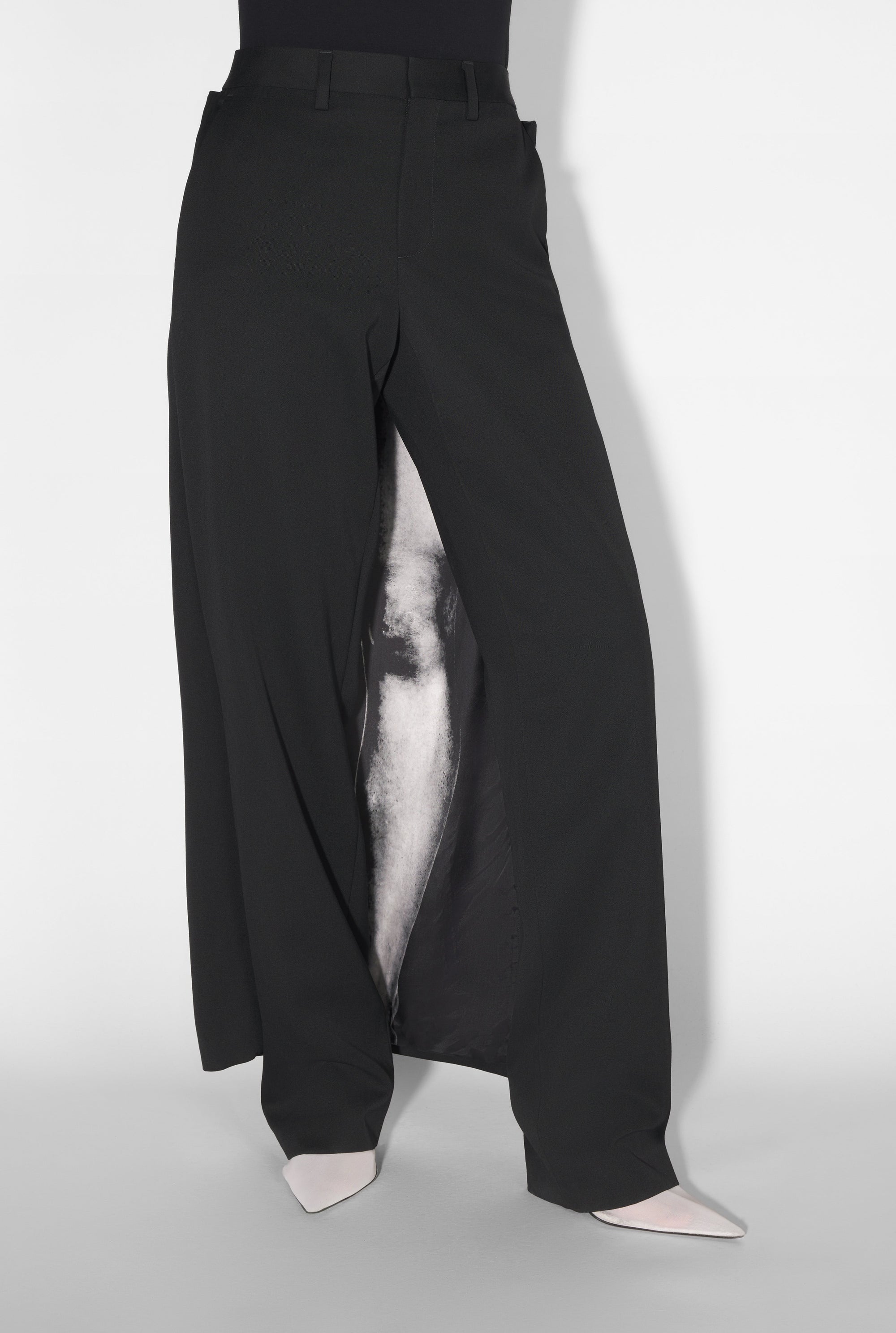 Pantalon avec jupe imprimé en laine - Black & Black