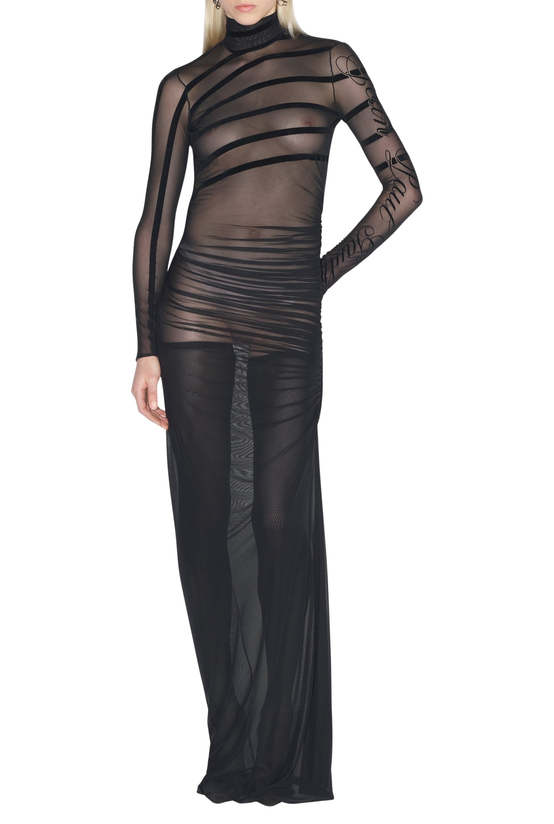 Robe longue drapée en tulle - Black & Black