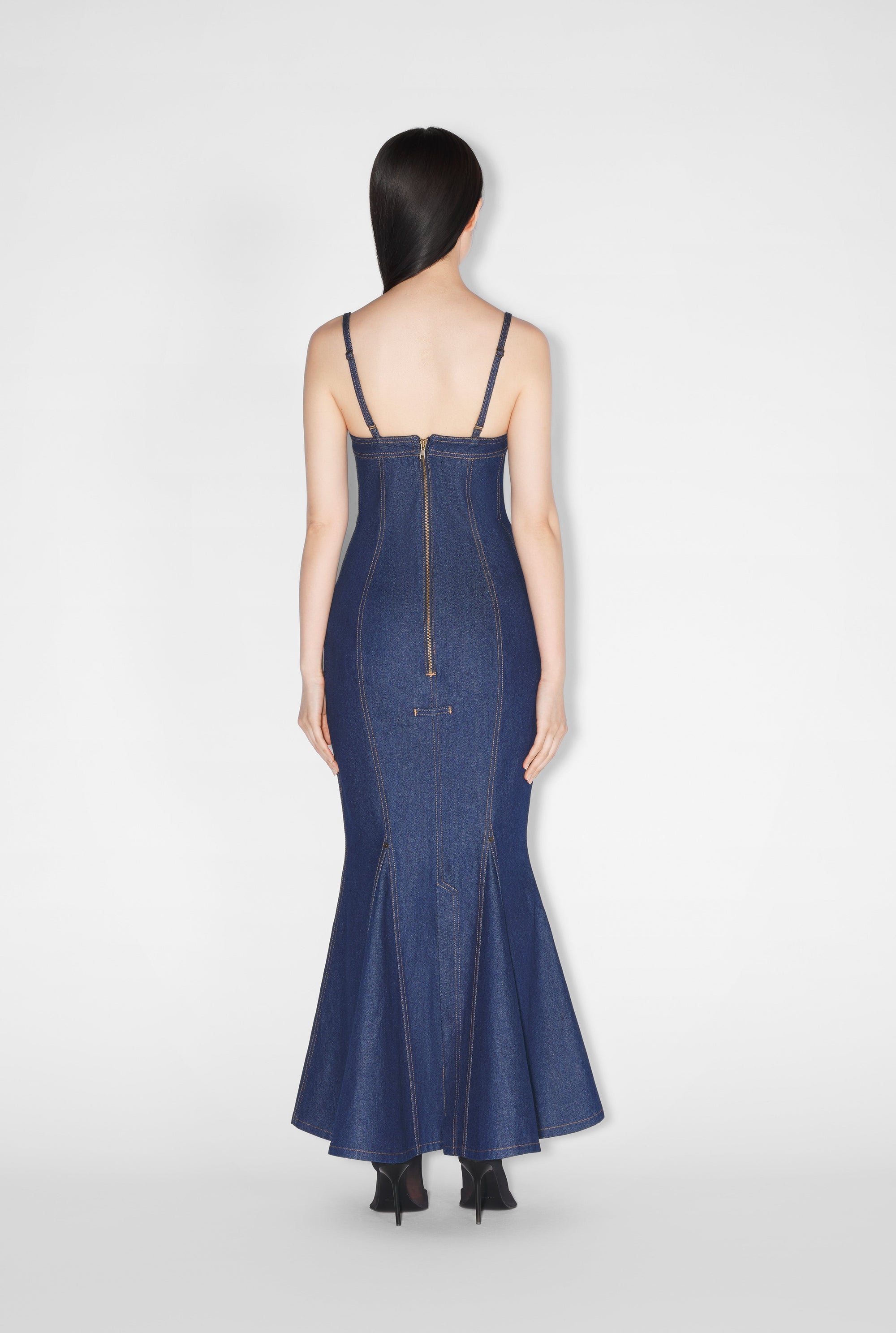 Robe cintrée à bretelles en denim - Indigo