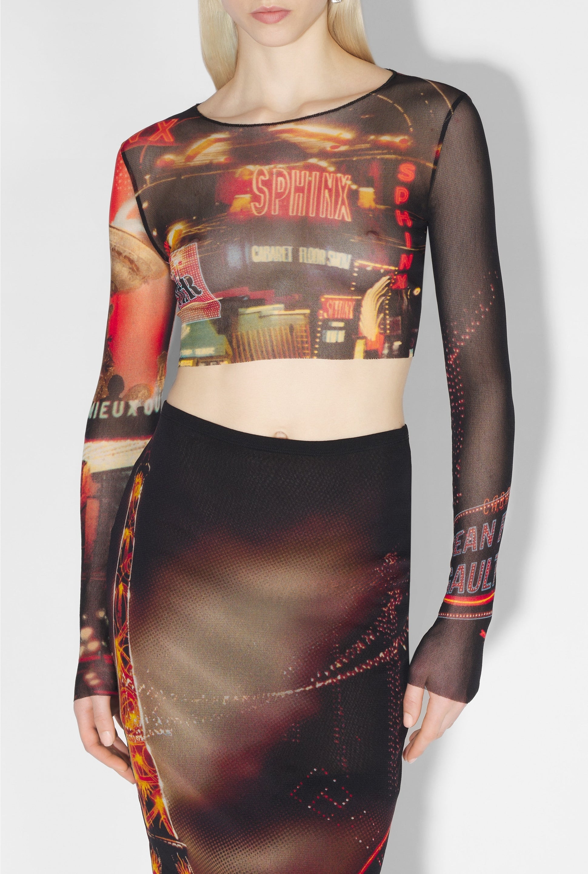 Top court imprimé en tulle - Black & Red & Orange