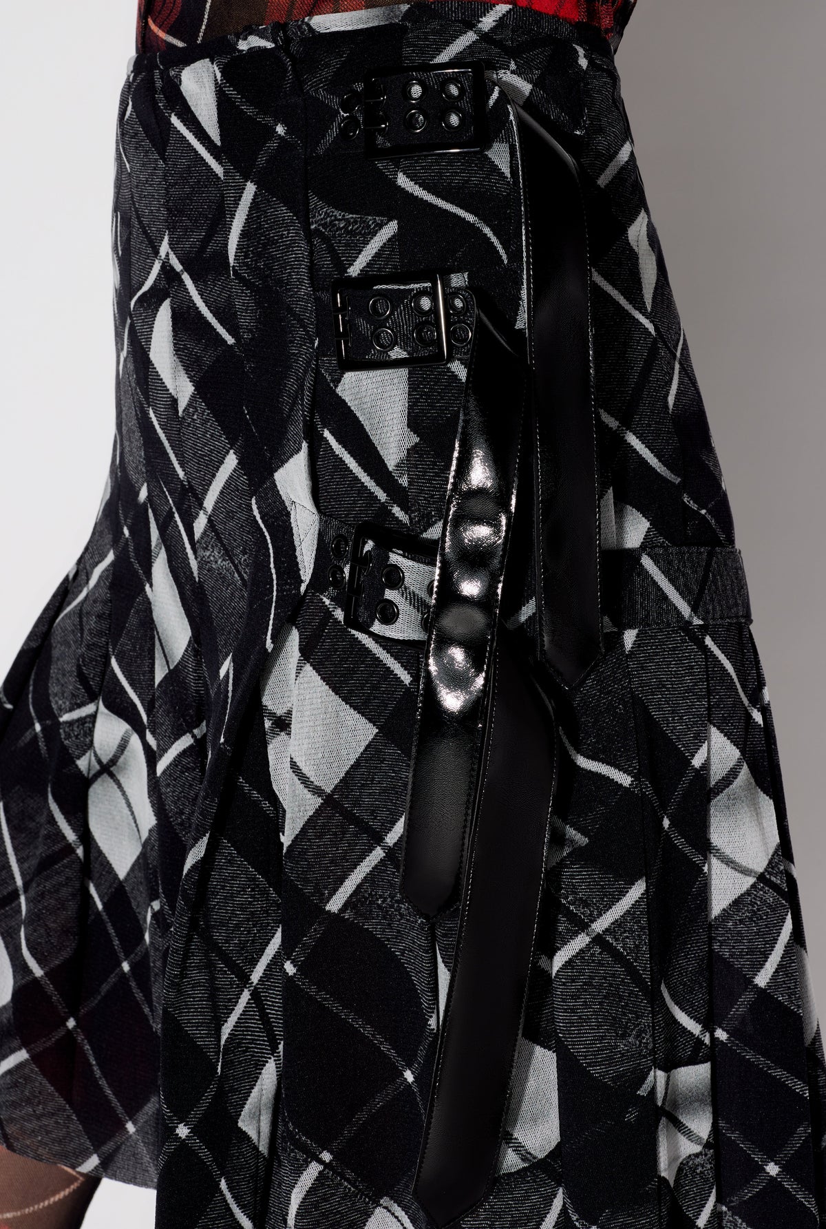 Jupe kilt courte à motif tartan imprimée en tulle - Black & Grey & White