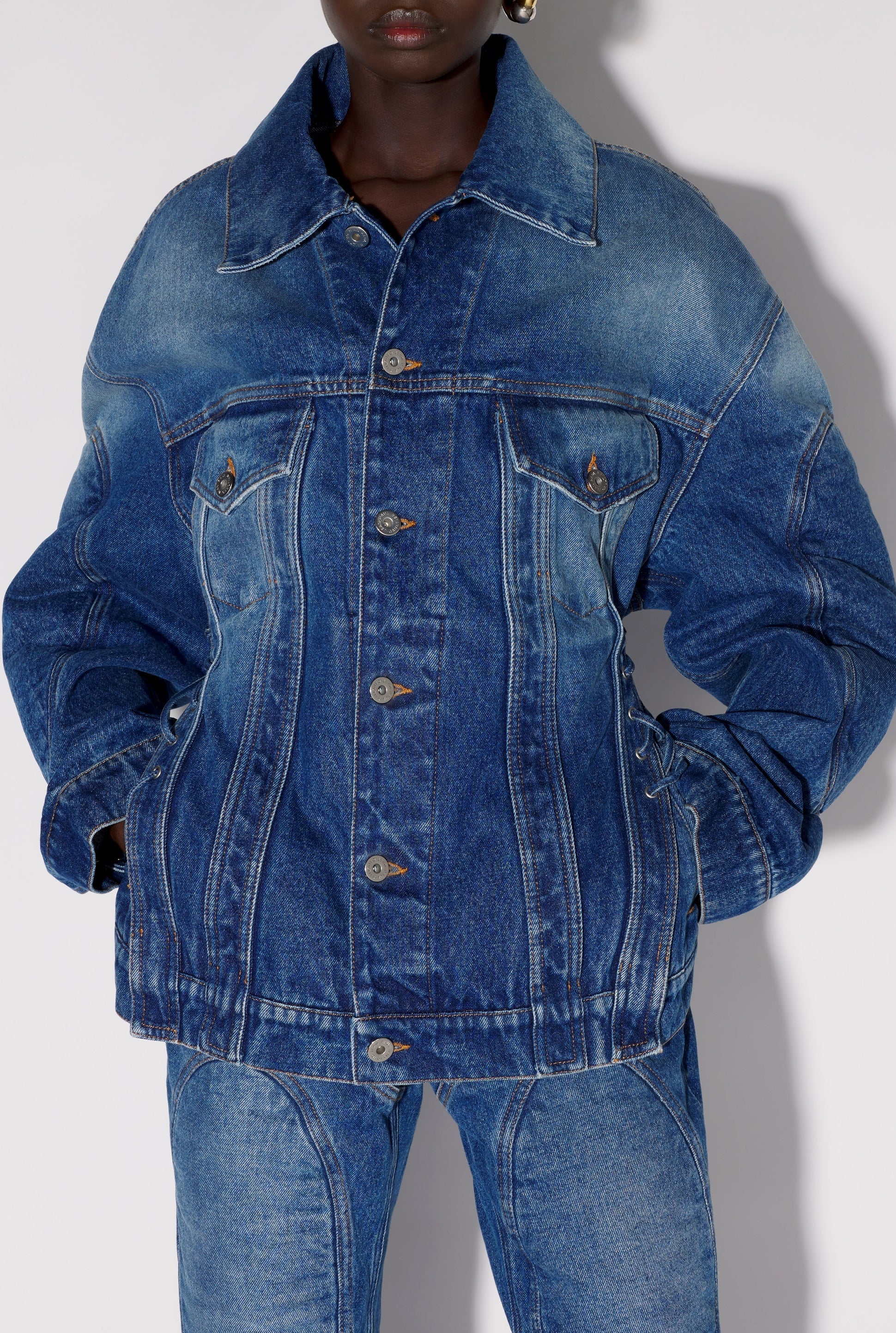 Veste cintrée à lacets en denim - Vintage Blue