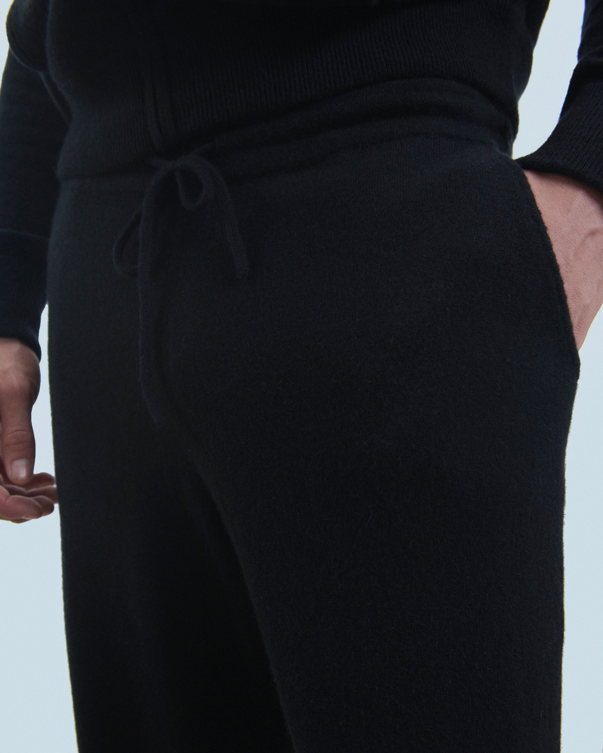 NOIR / NEW / QTY : 12 / Jogging Droit Basique - Noir
