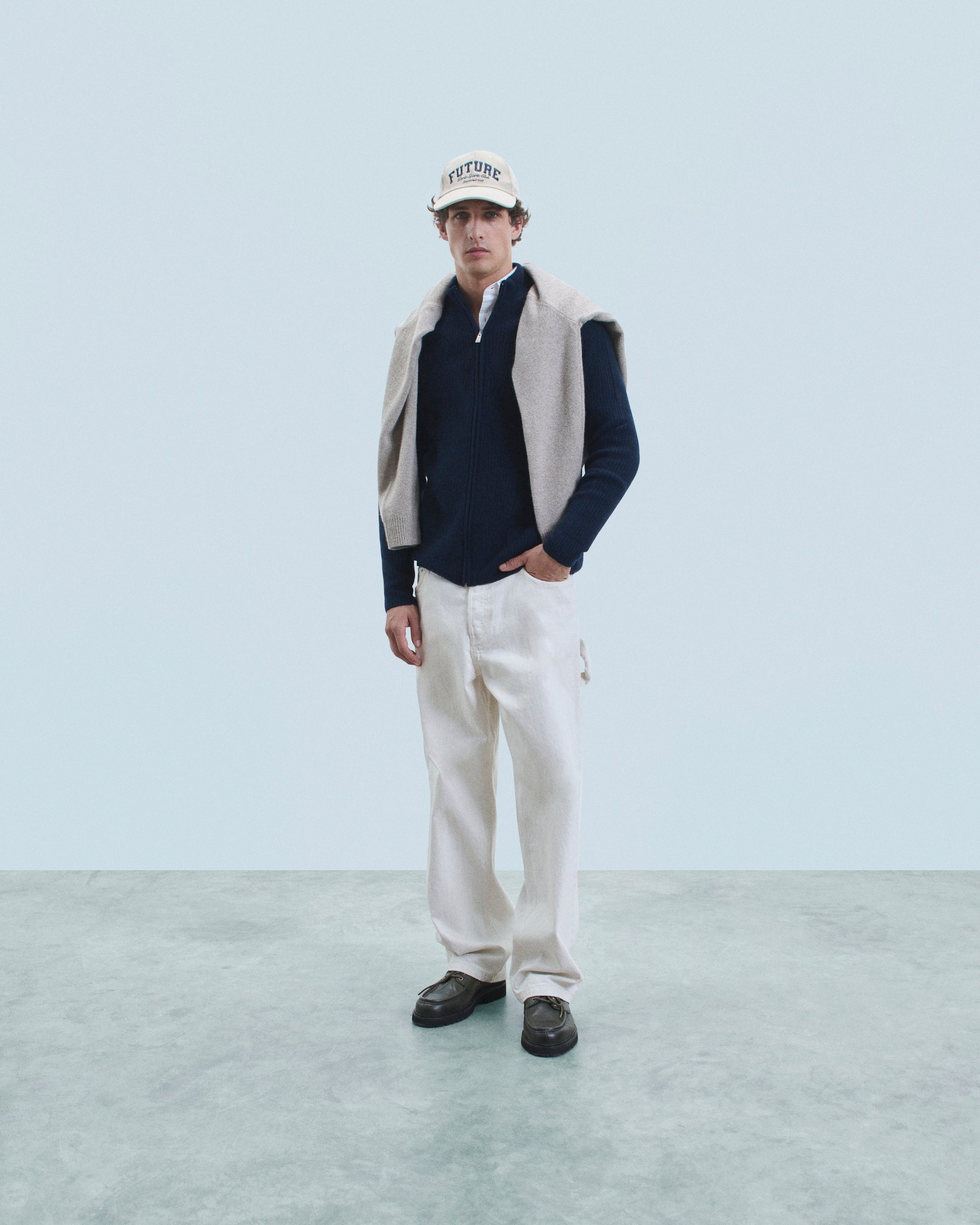 NAVY / NEW / QTY : 2 / Pull Gilet à Cotes Zippé - Navy