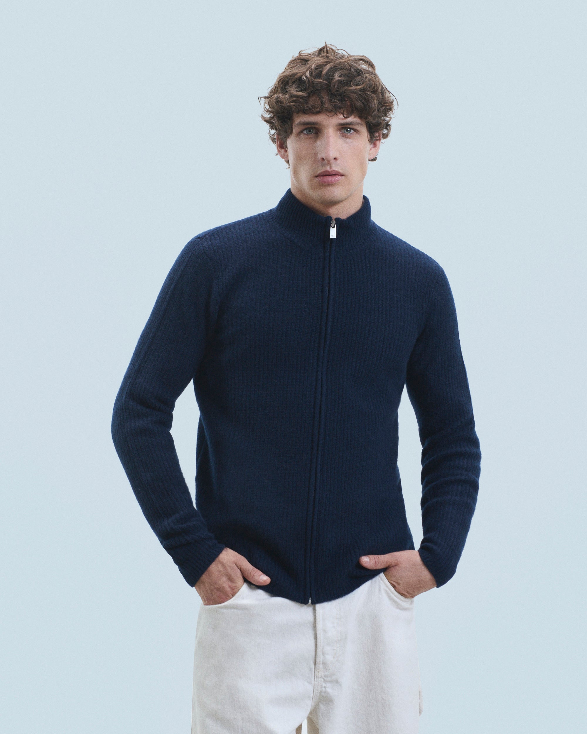 NAVY / NEW / QTY : 2 / Pull Gilet à Cotes Zippé - Navy