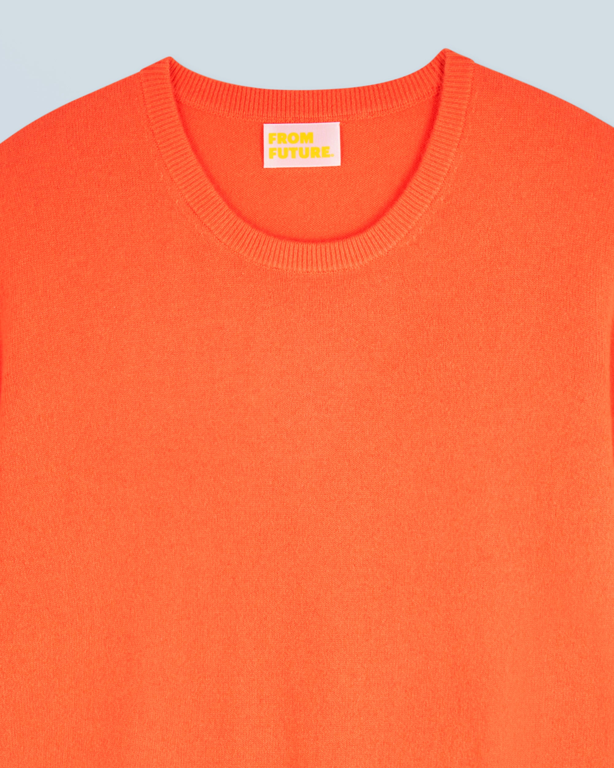 UTOPIC ORANGE / NEW / QTY : 17 / Pull Col Rond Basique - Utopic Orange