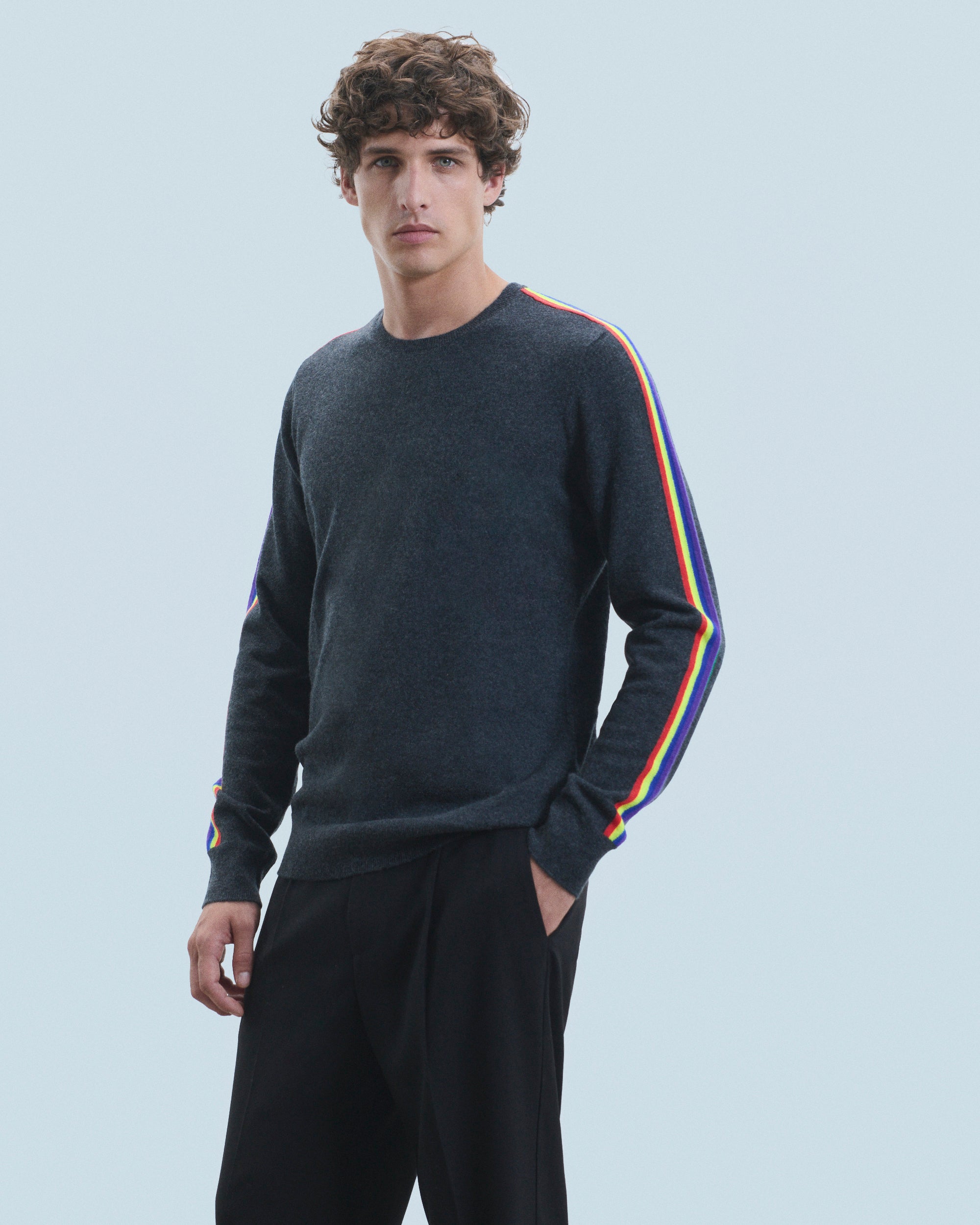 ANTHRACITE / NEW / QTY : 18 / Pull Col Rond Bandes Manches Multicolore - Anthracite