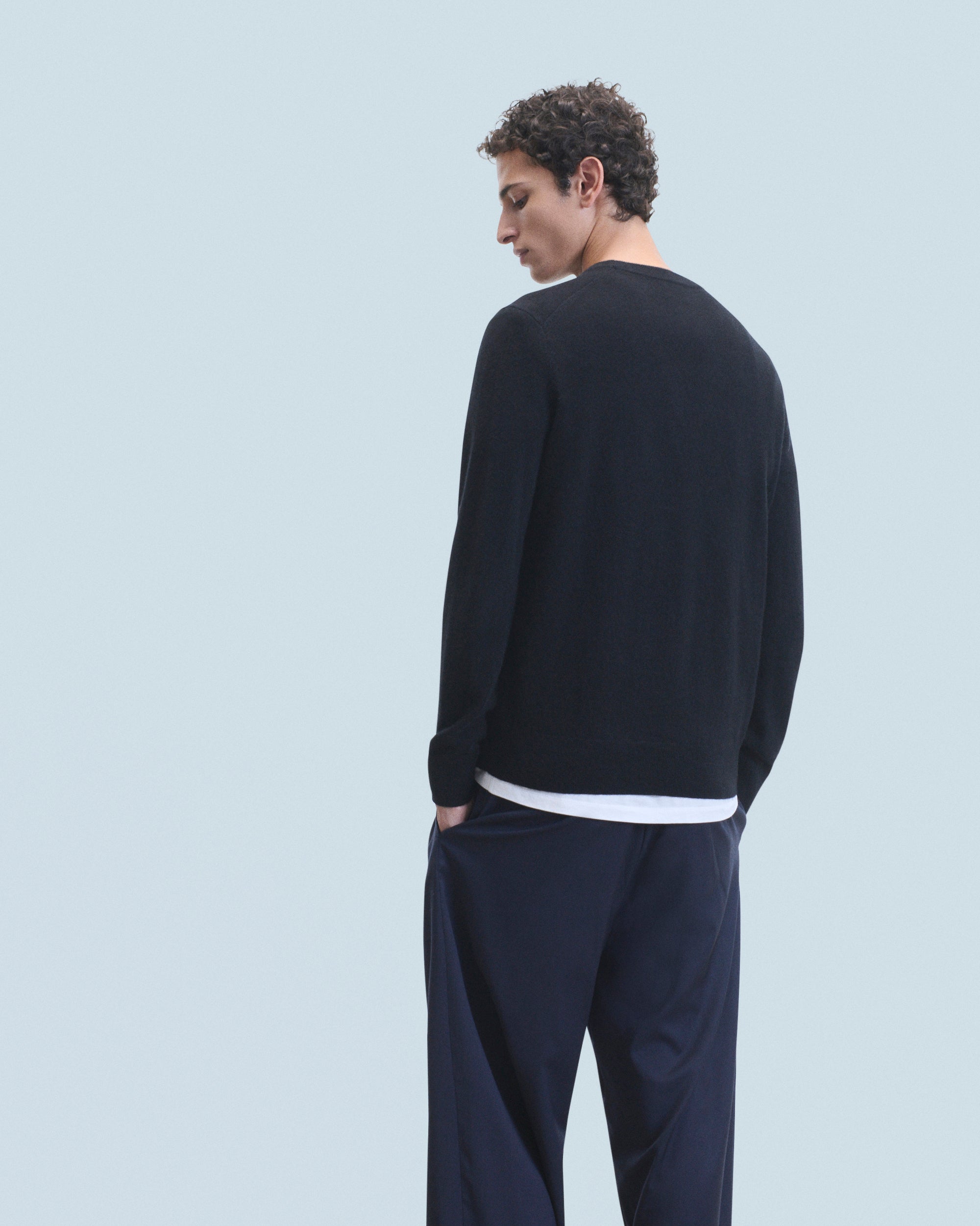 NOIR / DJV / QTY : 0 / Pull Col Rond - Noir